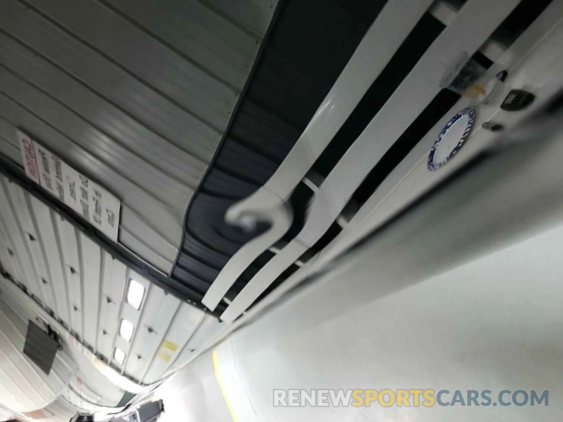 19 Photograph of a damaged car 2GNAXTEV1L6231840 CHEVROLET EQUINOX 2020