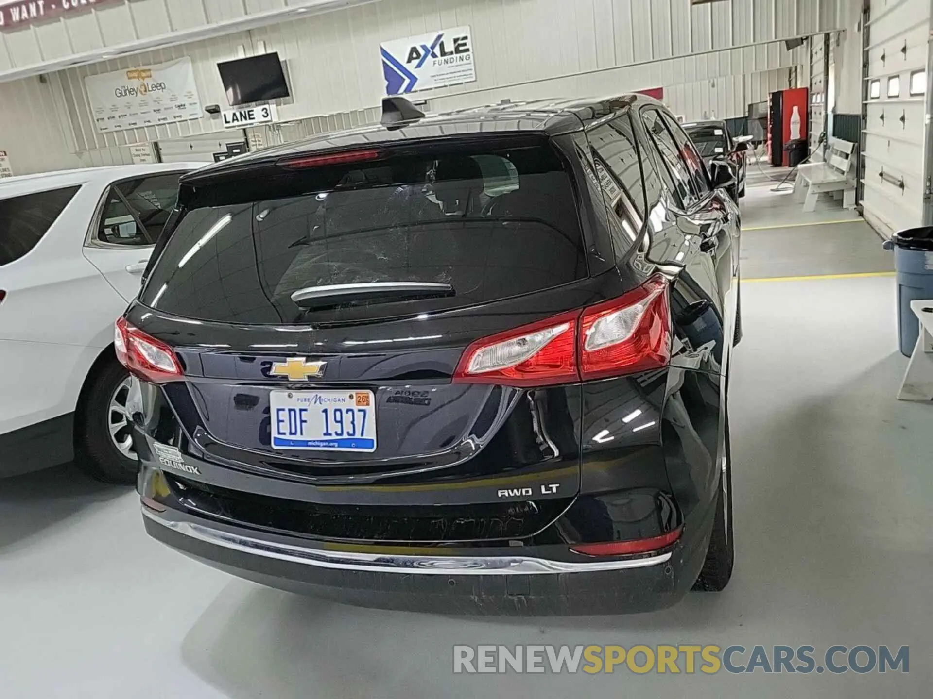 25 Photograph of a damaged car 2GNAXTEV1L6231840 CHEVROLET EQUINOX 2020