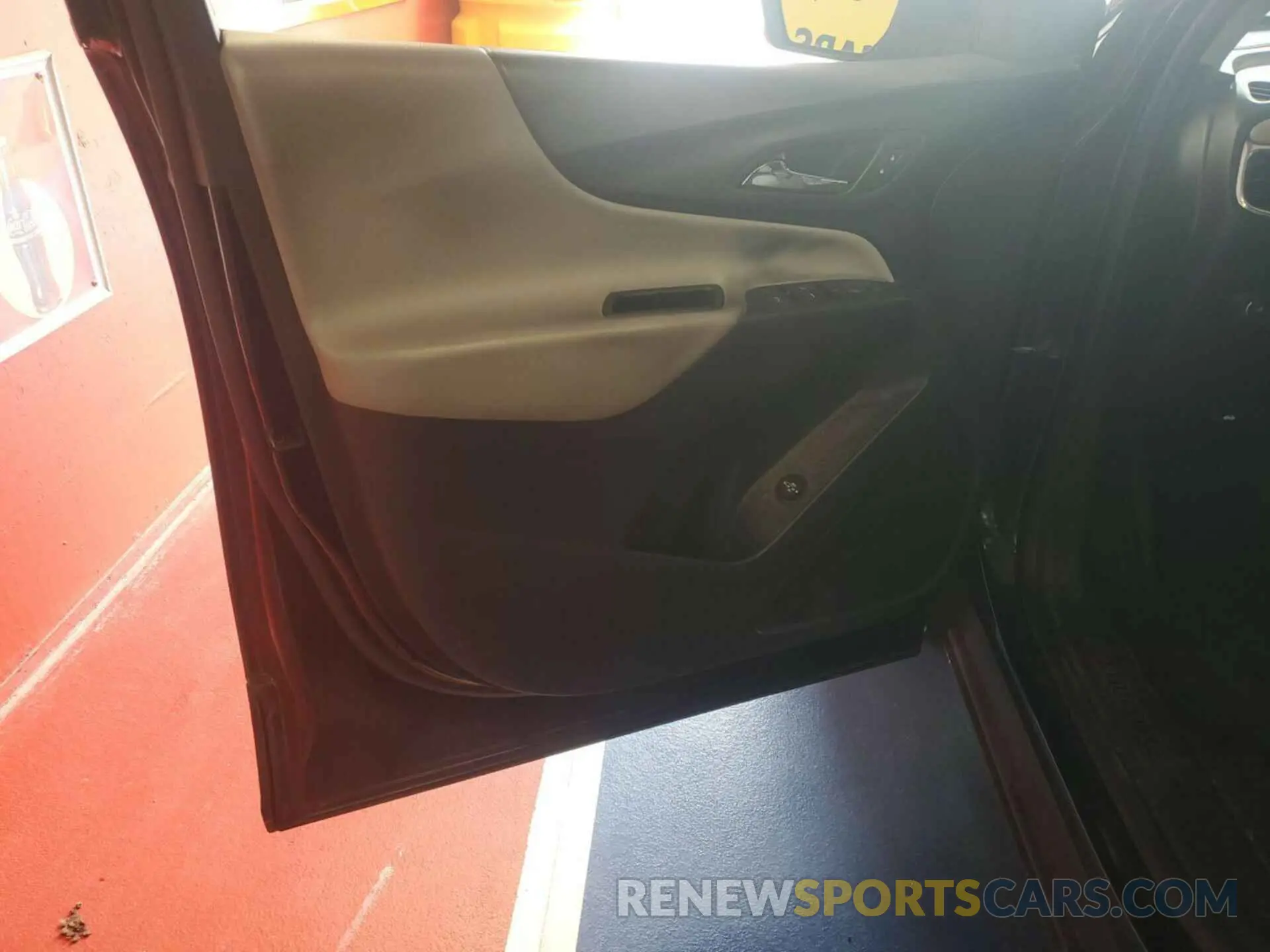 20 Photograph of a damaged car 2GNAXTEV1L6246502 CHEVROLET EQUINOX 2020