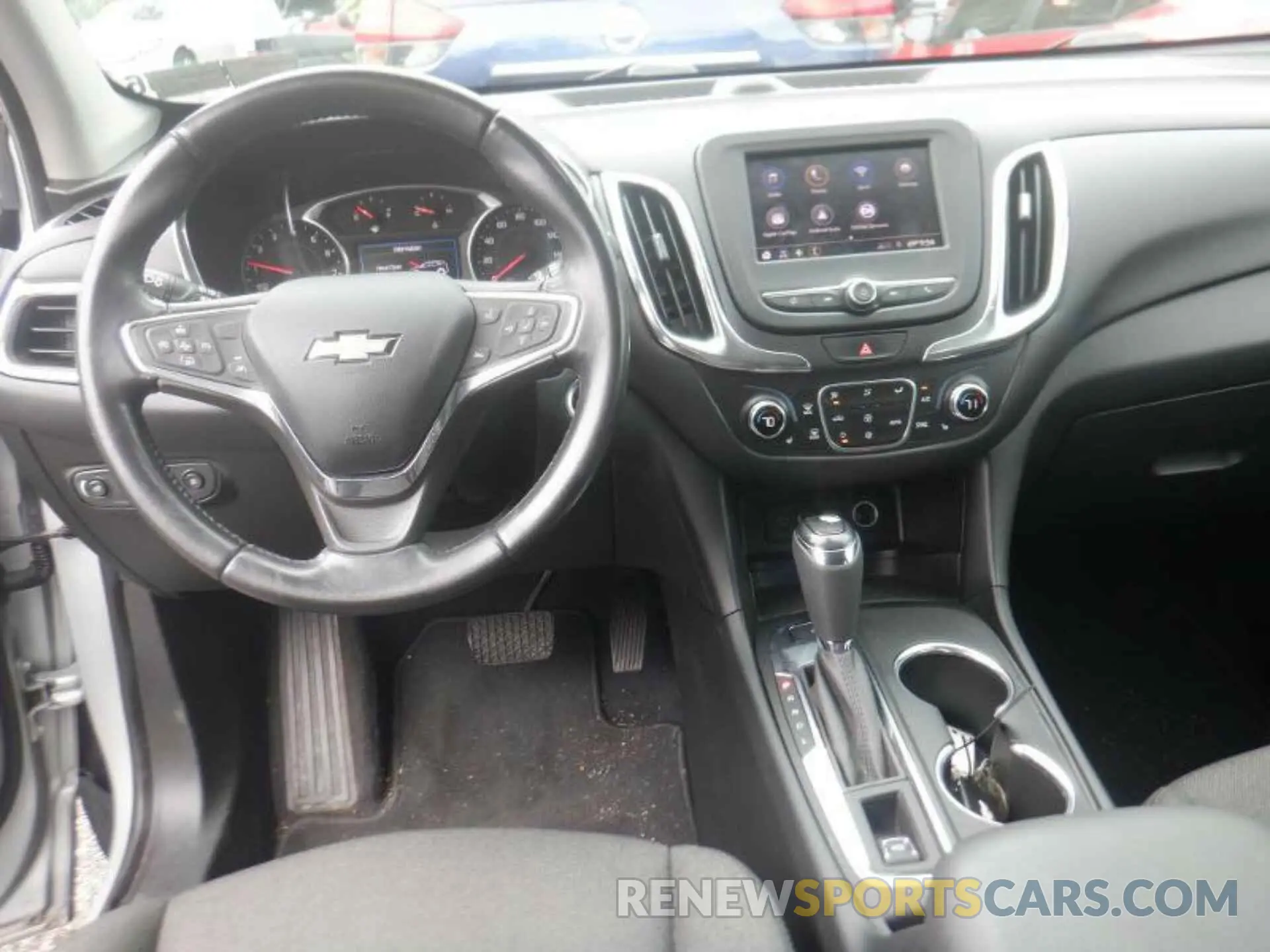 6 Photograph of a damaged car 2GNAXTEV2L6156436 CHEVROLET EQUINOX 2020