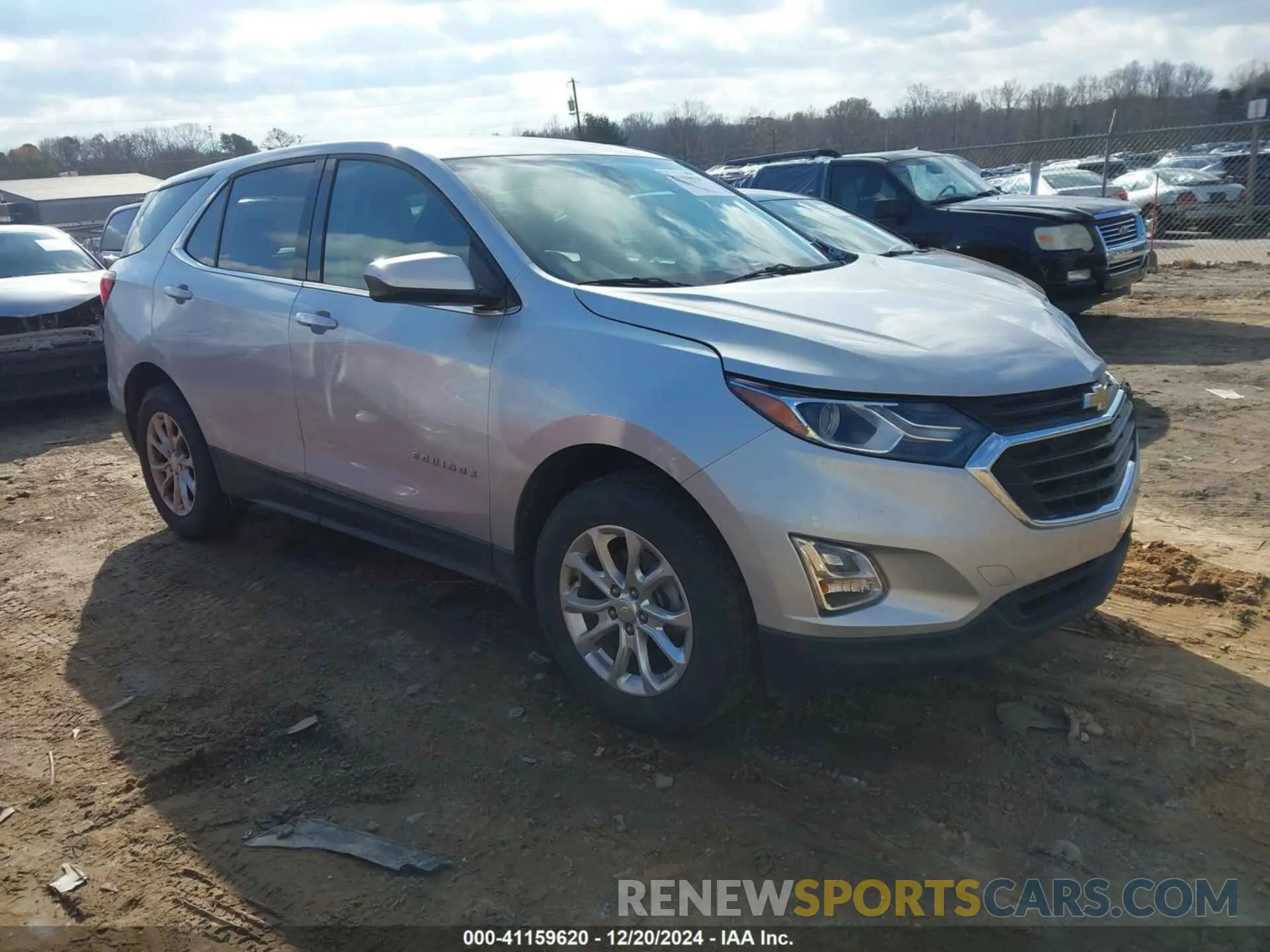1 Photograph of a damaged car 2GNAXTEV2L6229563 CHEVROLET EQUINOX 2020