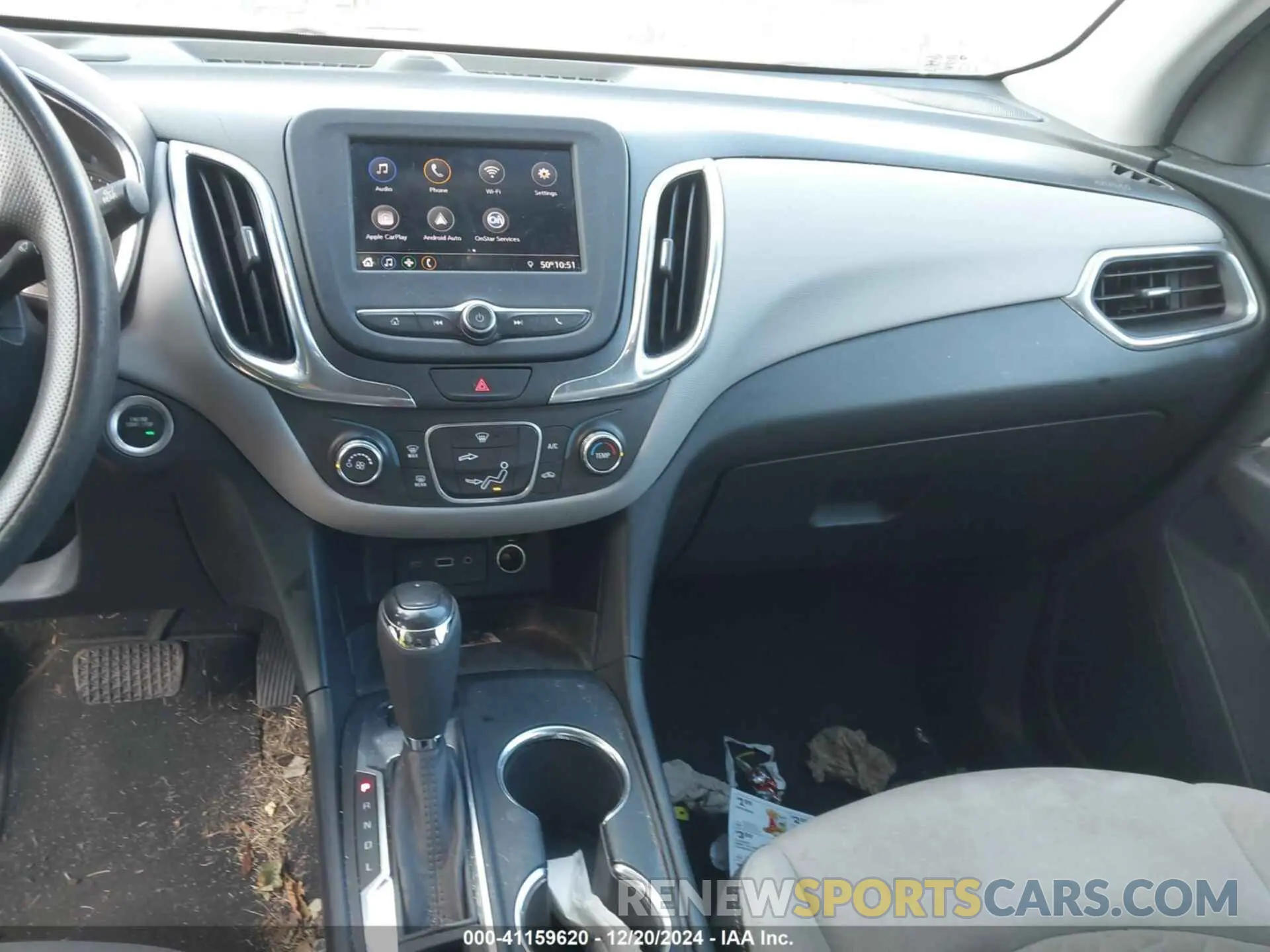 20 Photograph of a damaged car 2GNAXTEV2L6229563 CHEVROLET EQUINOX 2020