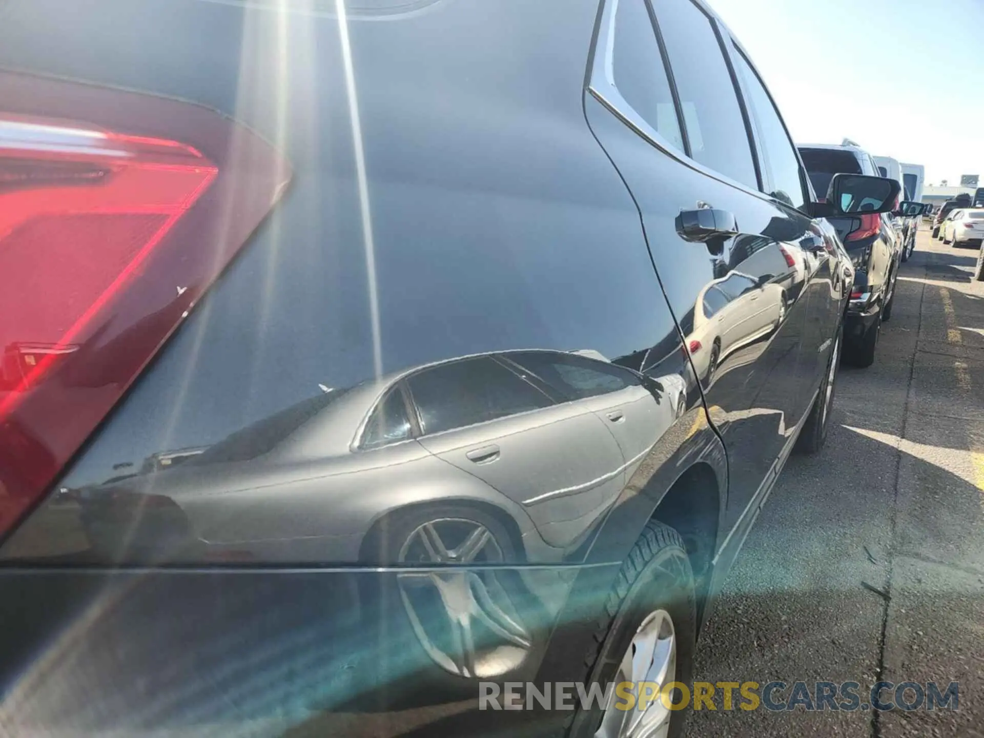 2 Photograph of a damaged car 2GNAXTEV2L6235539 CHEVROLET EQUINOX 2020
