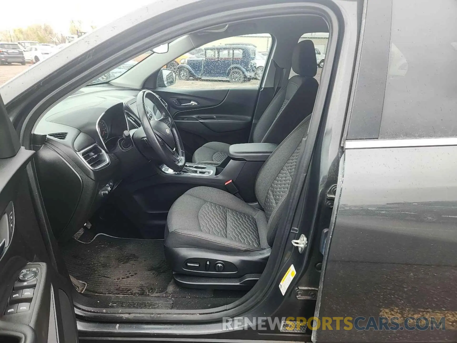 20 Photograph of a damaged car 2GNAXTEV2L6235539 CHEVROLET EQUINOX 2020