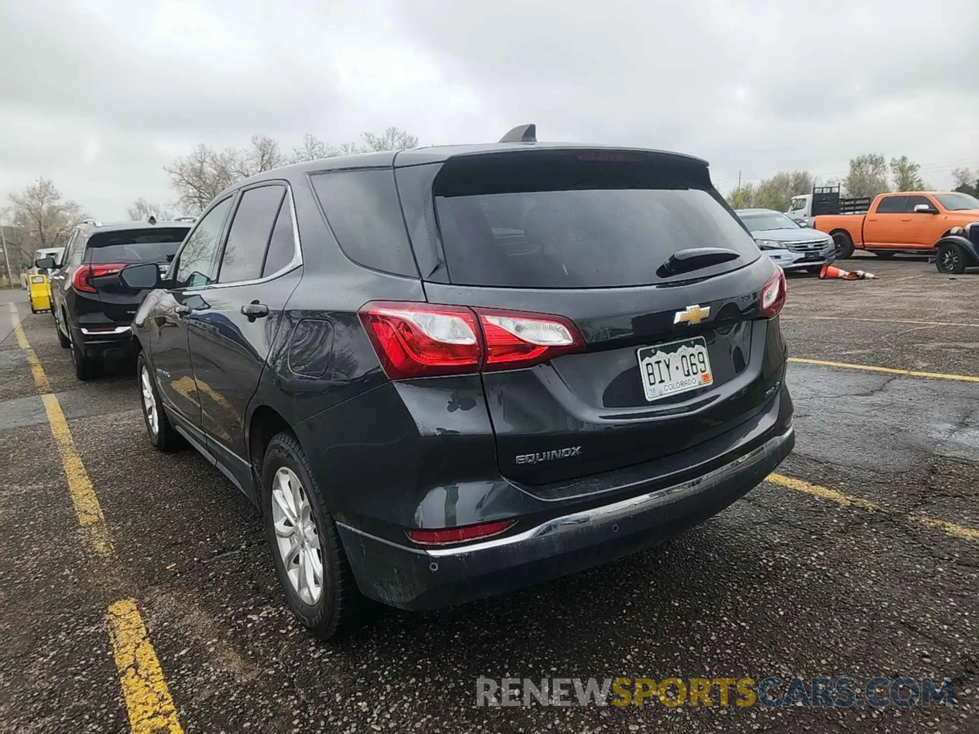 6 Photograph of a damaged car 2GNAXTEV2L6235539 CHEVROLET EQUINOX 2020