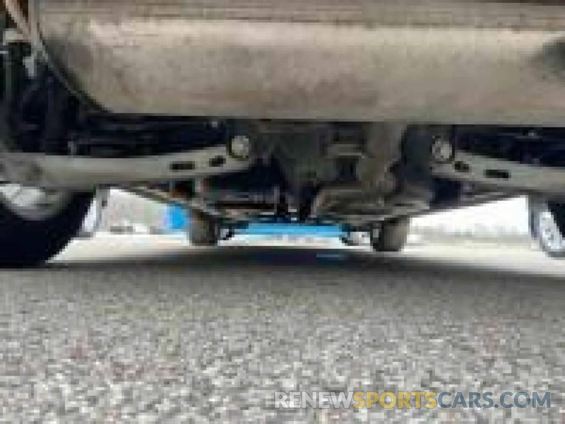 16 Photograph of a damaged car 2GNAXTEV2L6242331 CHEVROLET EQUINOX 2020