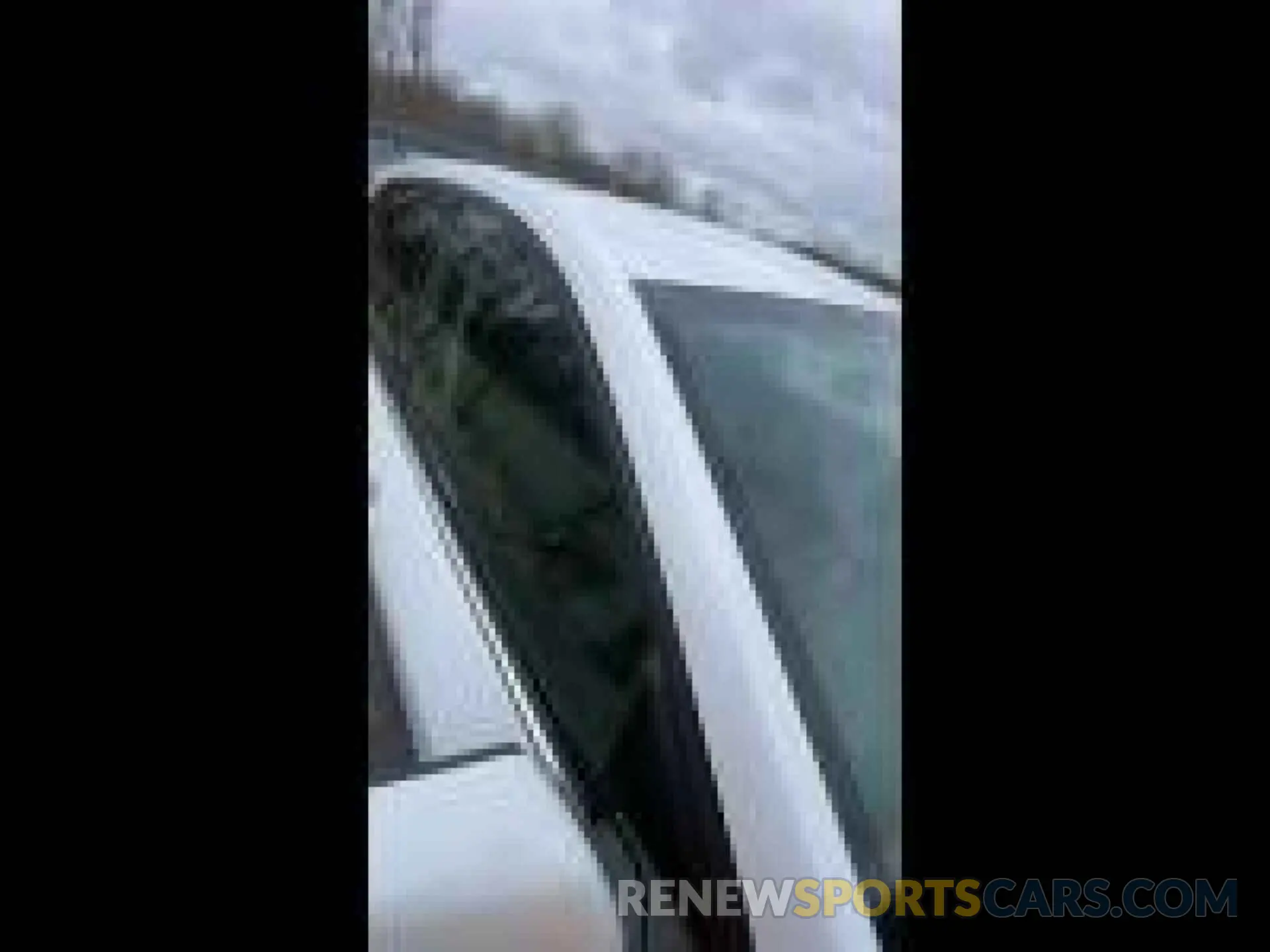 34 Photograph of a damaged car 2GNAXTEV2L6242331 CHEVROLET EQUINOX 2020