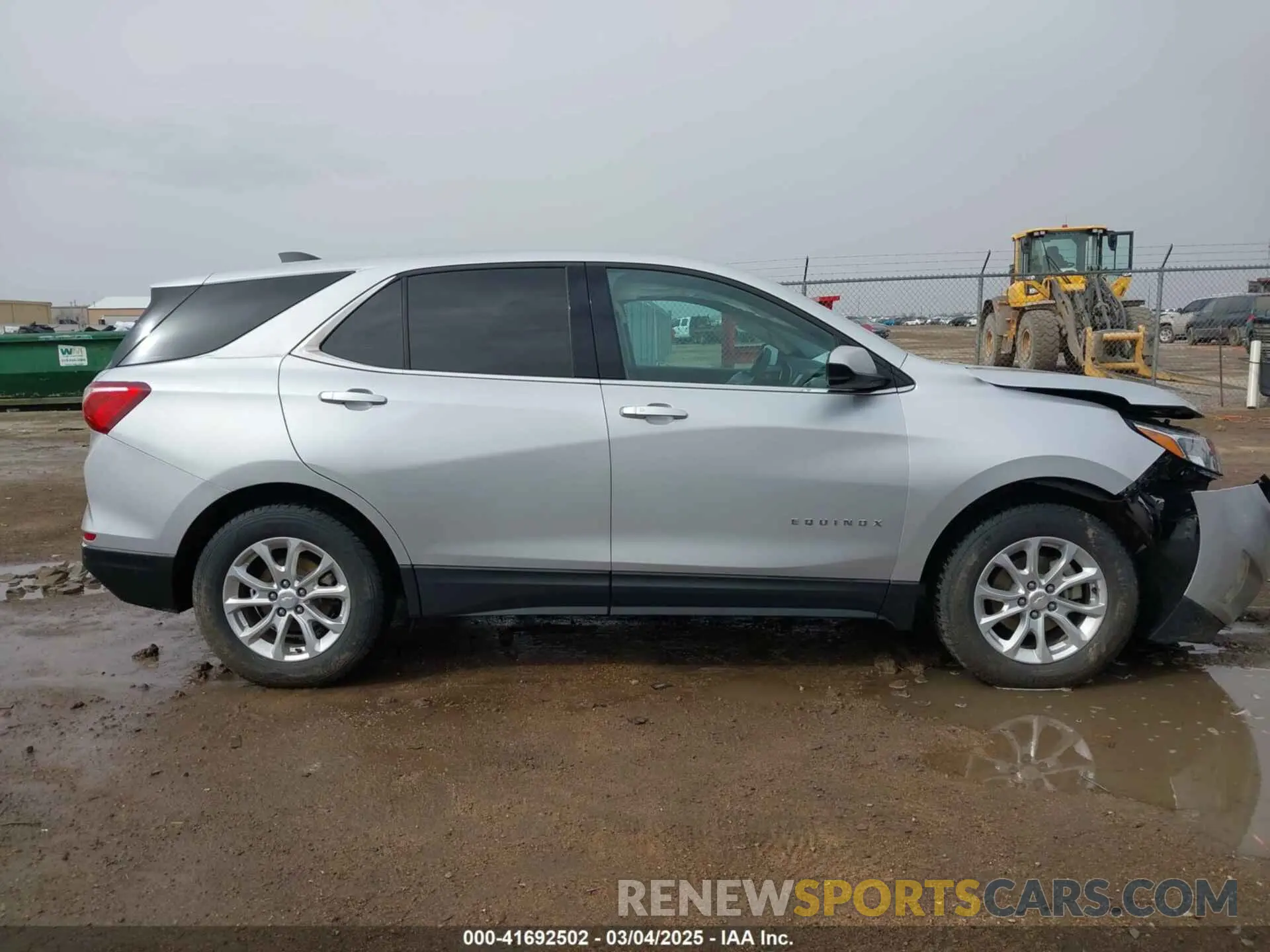 13 Photograph of a damaged car 2GNAXTEV2L6255452 CHEVROLET EQUINOX 2020