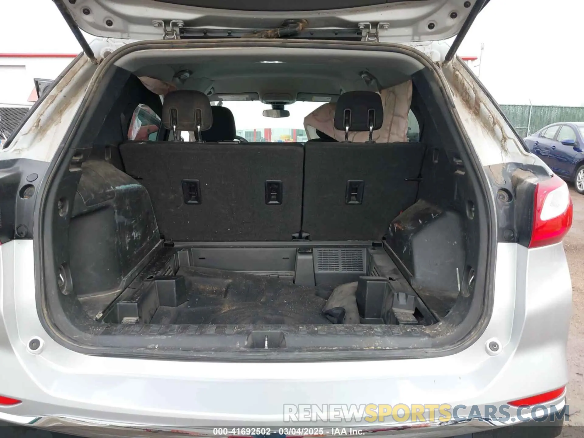 16 Photograph of a damaged car 2GNAXTEV2L6255452 CHEVROLET EQUINOX 2020