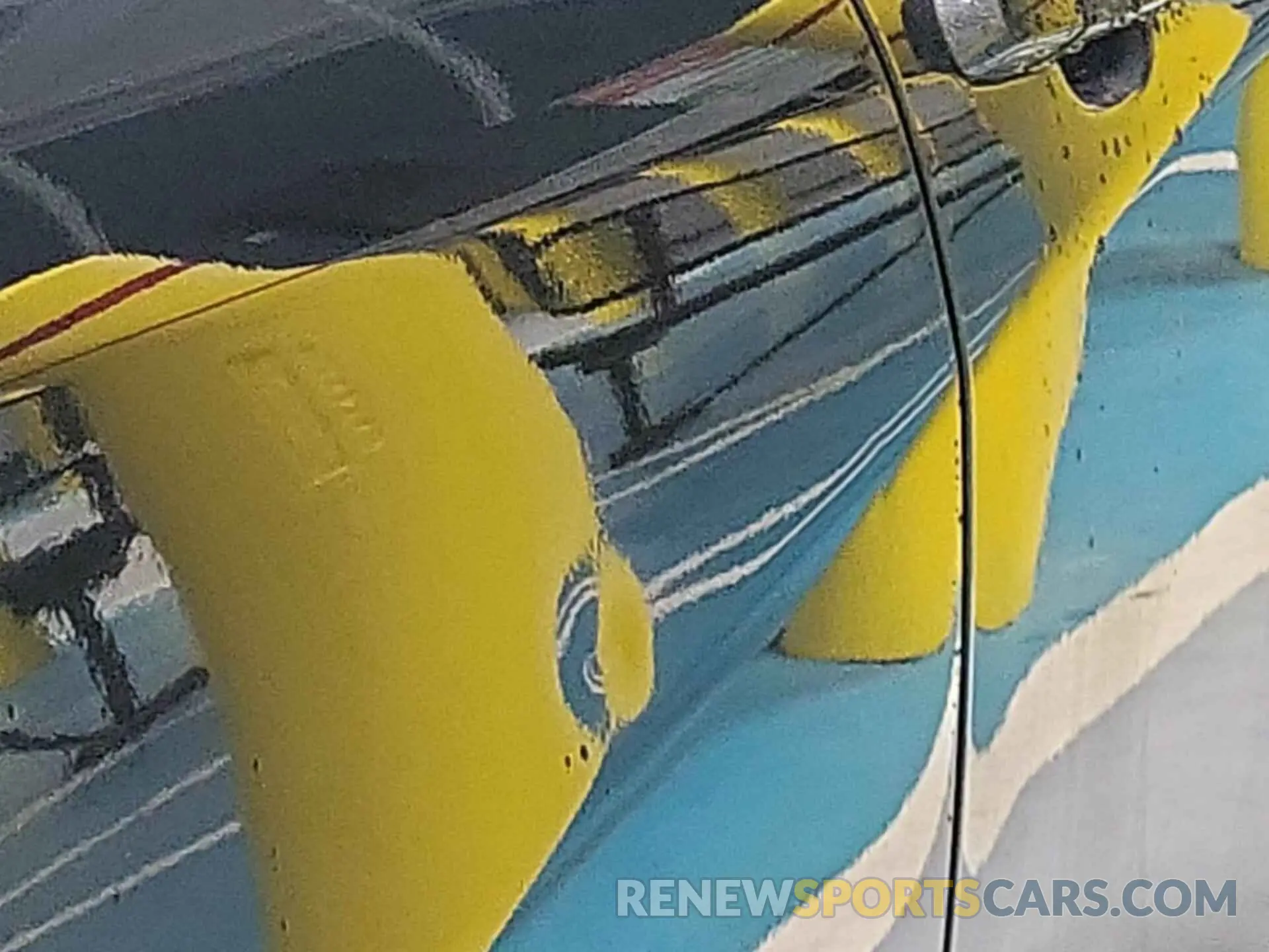 34 Photograph of a damaged car 2GNAXTEV2L6262790 CHEVROLET EQUINOX 2020