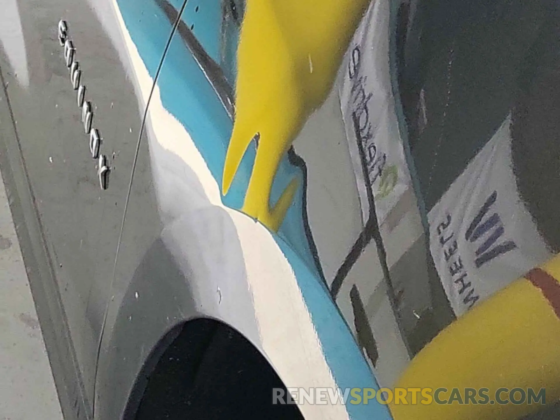 35 Photograph of a damaged car 2GNAXTEV2L6262790 CHEVROLET EQUINOX 2020