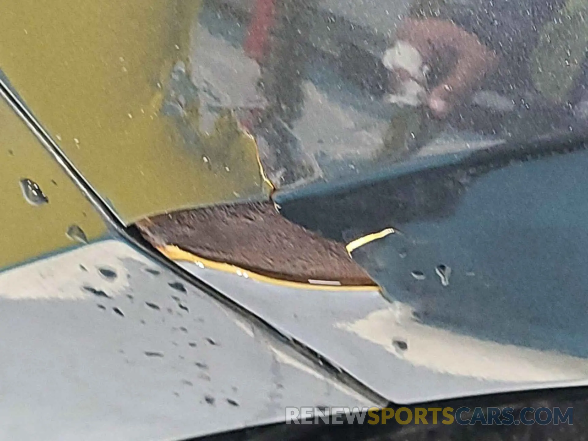 41 Photograph of a damaged car 2GNAXTEV2L6262790 CHEVROLET EQUINOX 2020