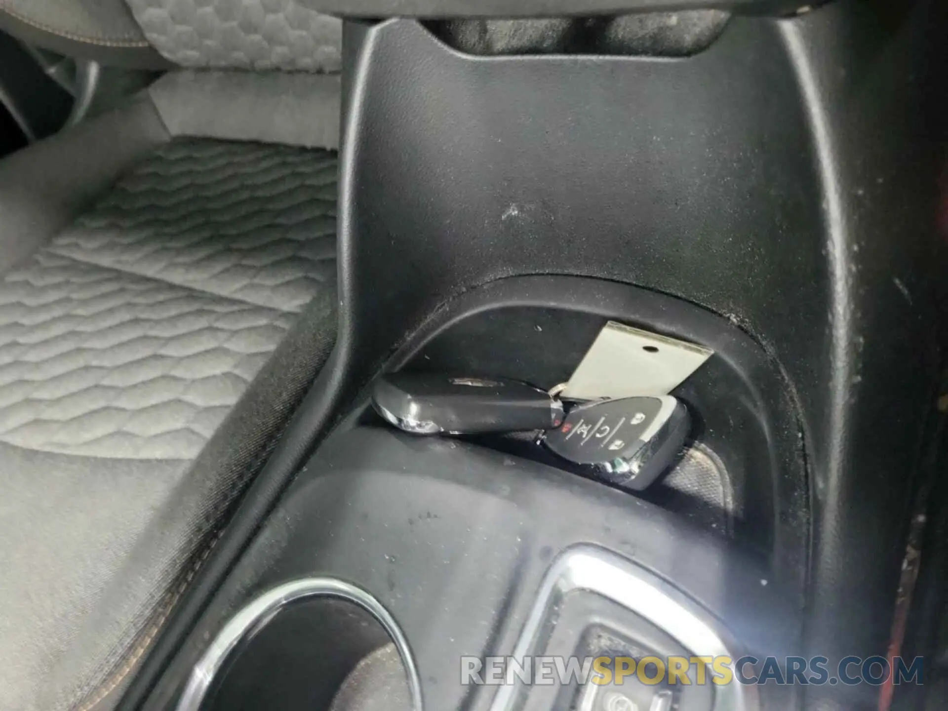 45 Photograph of a damaged car 2GNAXTEV2L6262790 CHEVROLET EQUINOX 2020