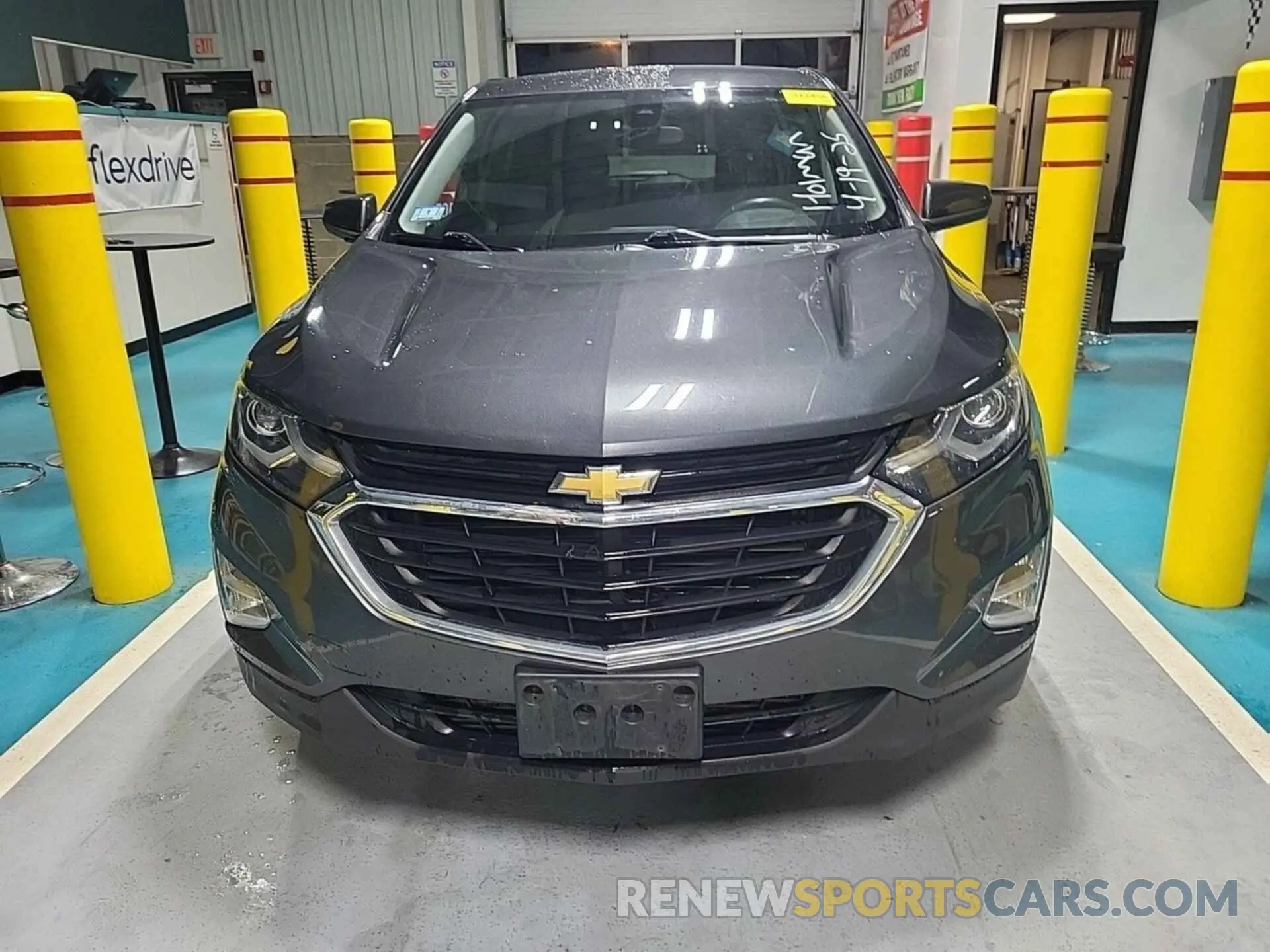 47 Photograph of a damaged car 2GNAXTEV2L6262790 CHEVROLET EQUINOX 2020