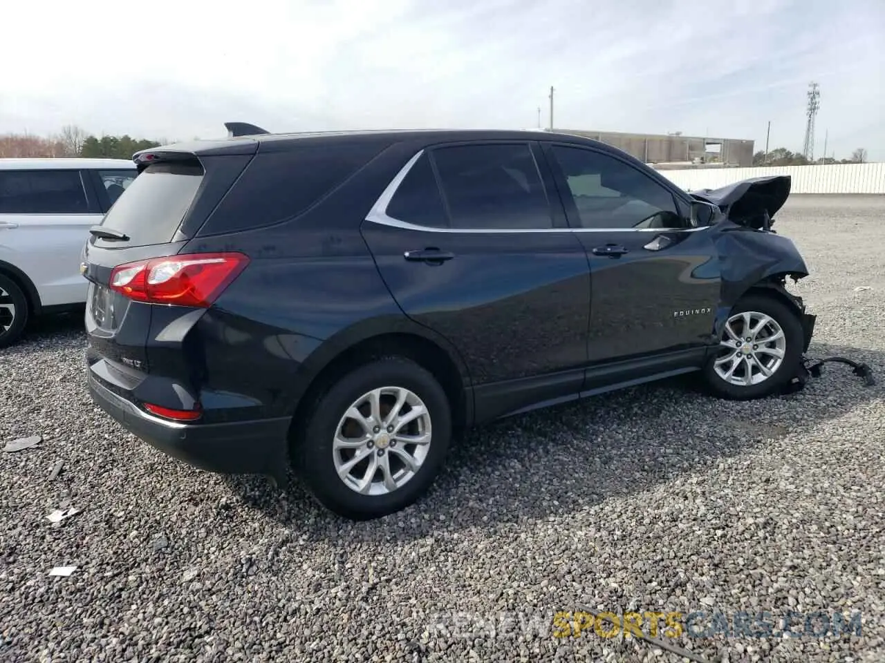 3 Photograph of a damaged car 2GNAXTEV3L6190367 CHEVROLET EQUINOX 2020