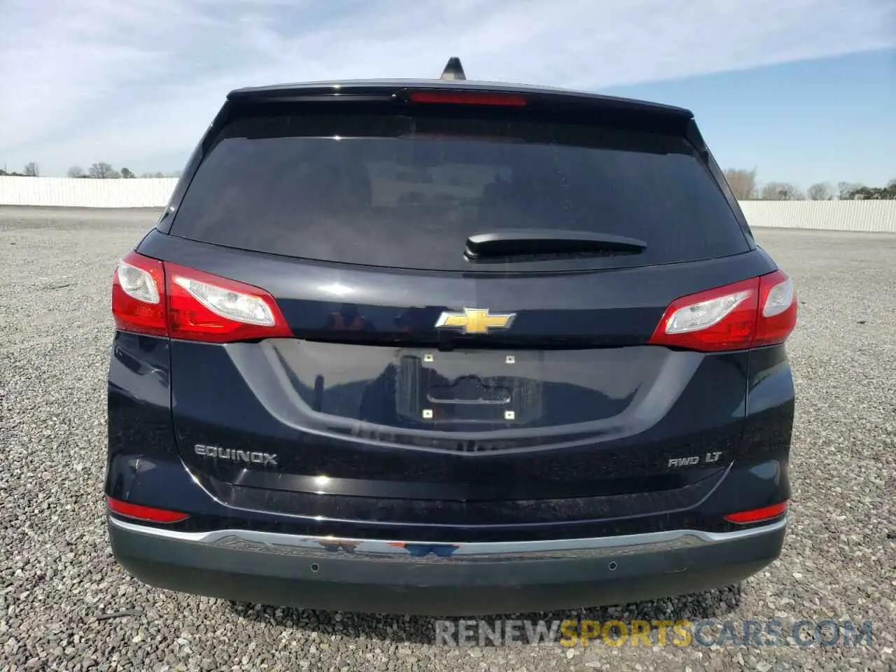 6 Photograph of a damaged car 2GNAXTEV3L6190367 CHEVROLET EQUINOX 2020