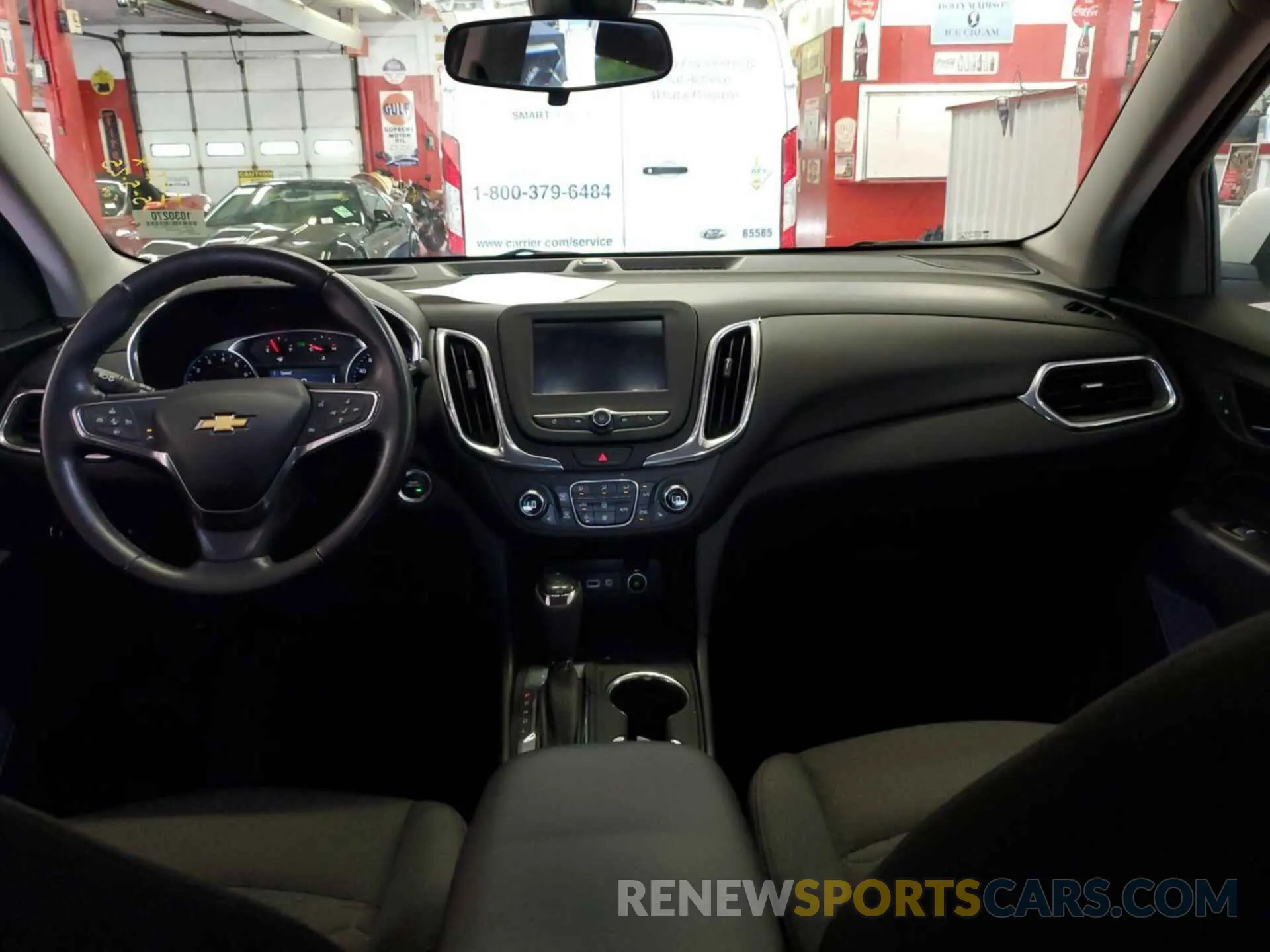 13 Photograph of a damaged car 2GNAXTEV3L6241818 CHEVROLET EQUINOX 2020