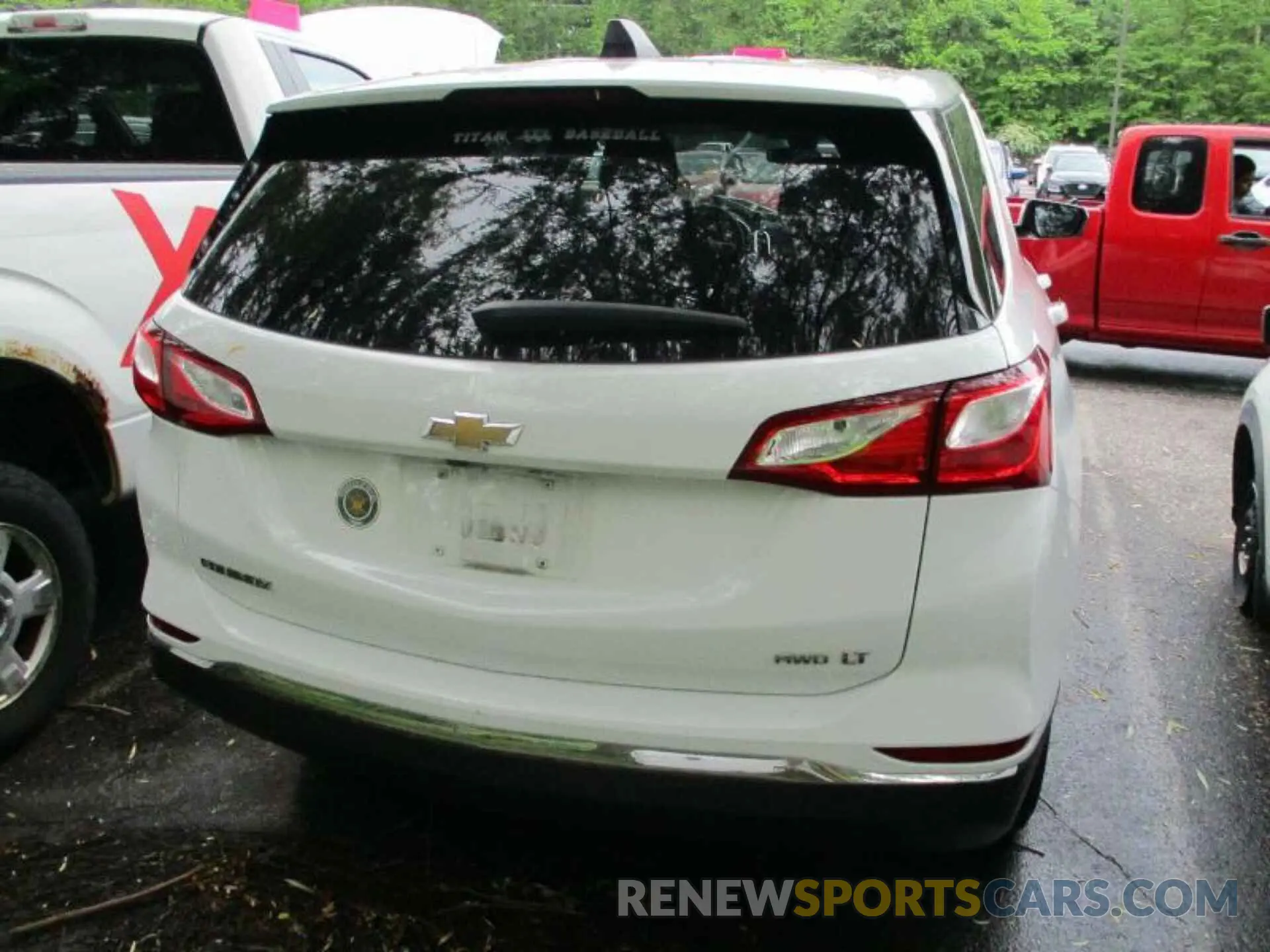 15 Photograph of a damaged car 2GNAXTEV3L6244010 CHEVROLET EQUINOX 2020