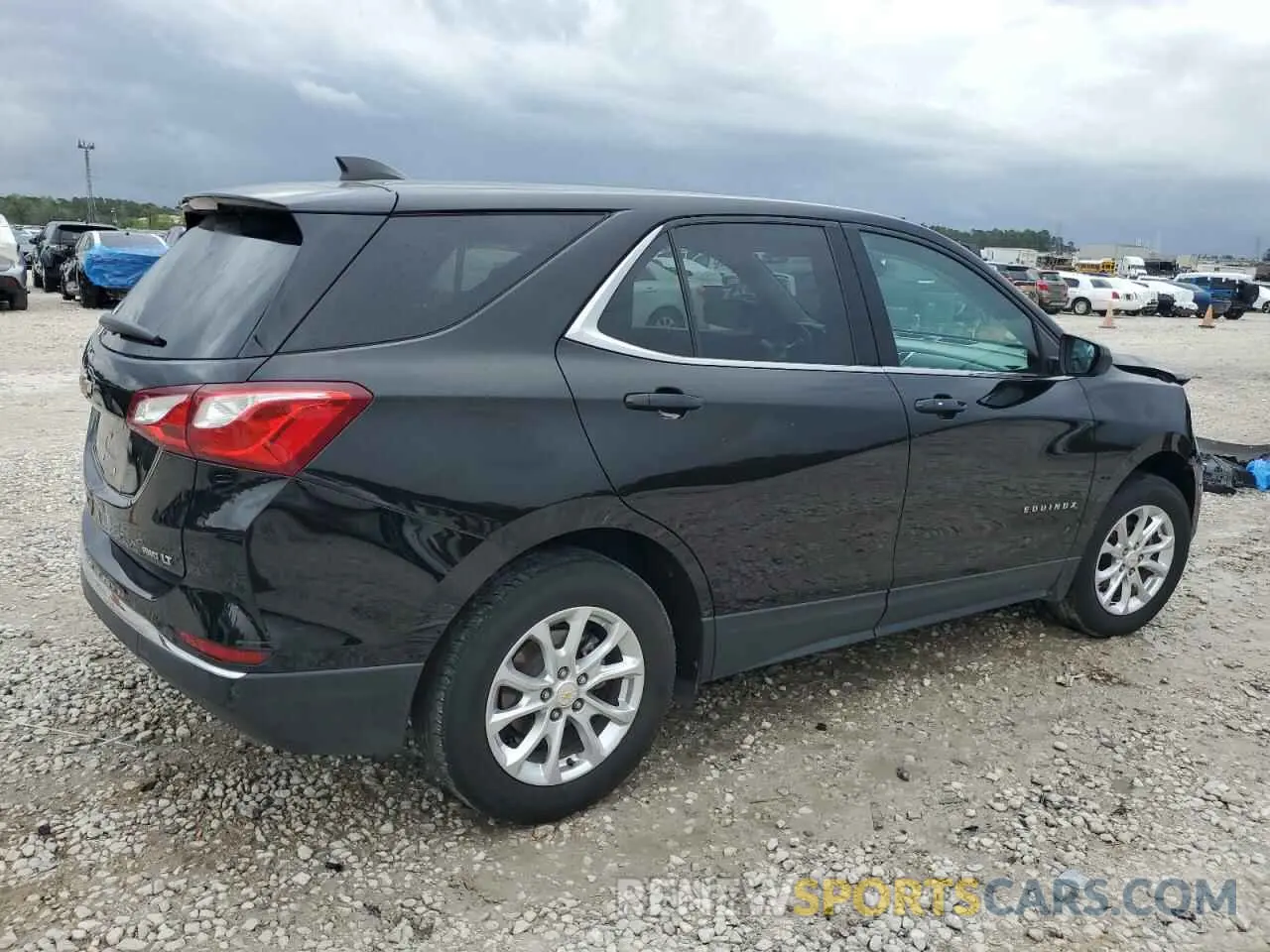 3 Photograph of a damaged car 2GNAXTEV4L6170922 CHEVROLET EQUINOX 2020