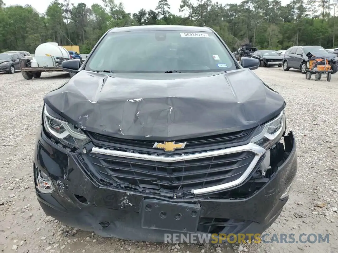 5 Photograph of a damaged car 2GNAXTEV4L6170922 CHEVROLET EQUINOX 2020