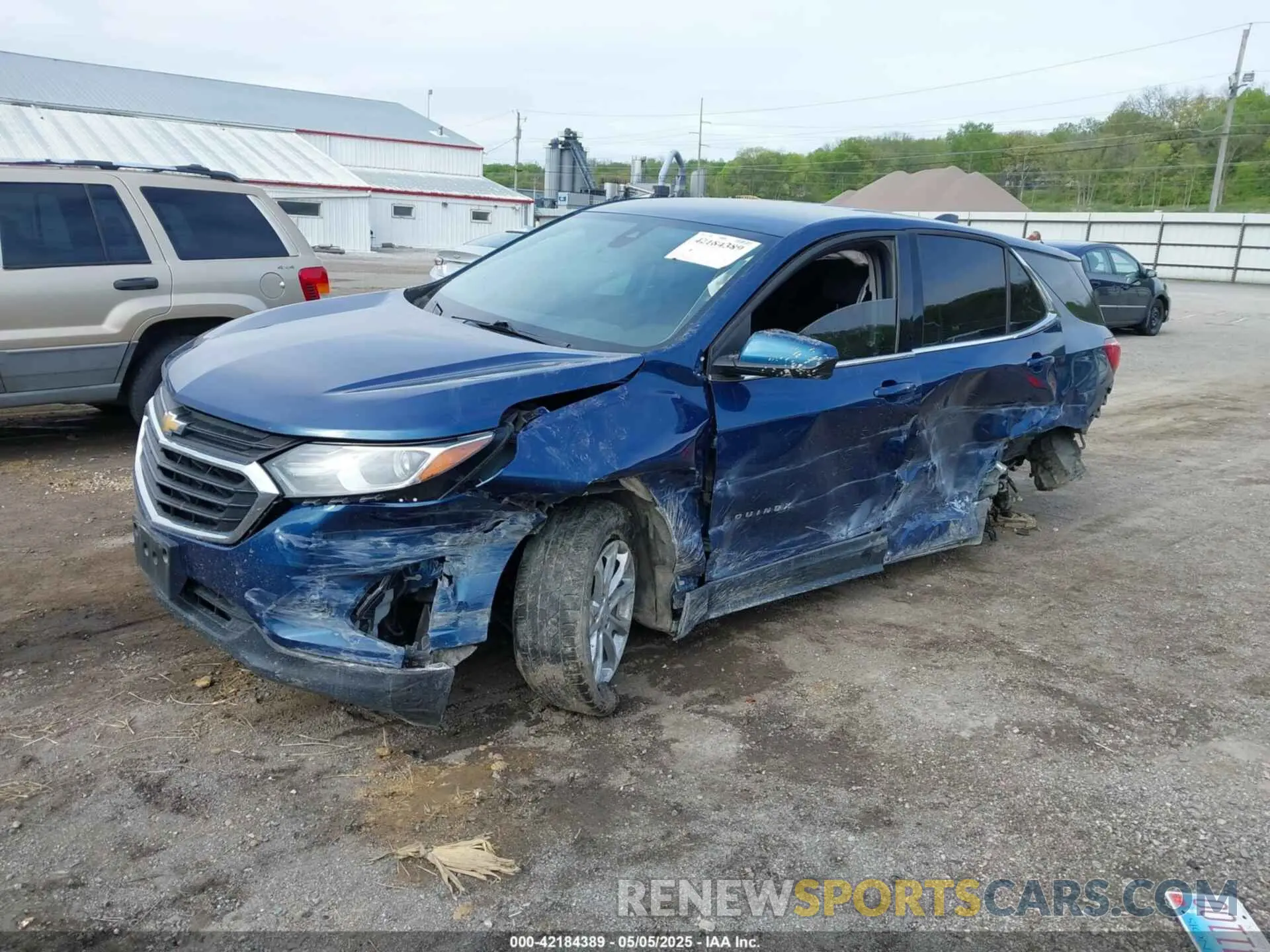 2 Photograph of a damaged car 2GNAXTEV4L6172959 CHEVROLET EQUINOX 2020