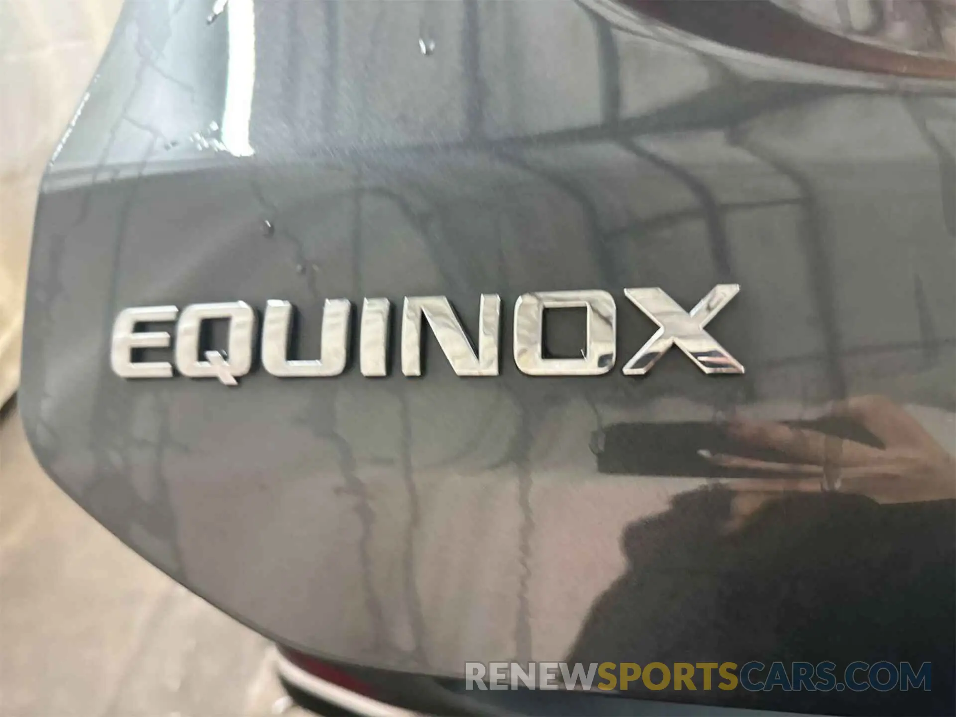 10 Photograph of a damaged car 2GNAXTEV4L6233100 CHEVROLET EQUINOX 2020