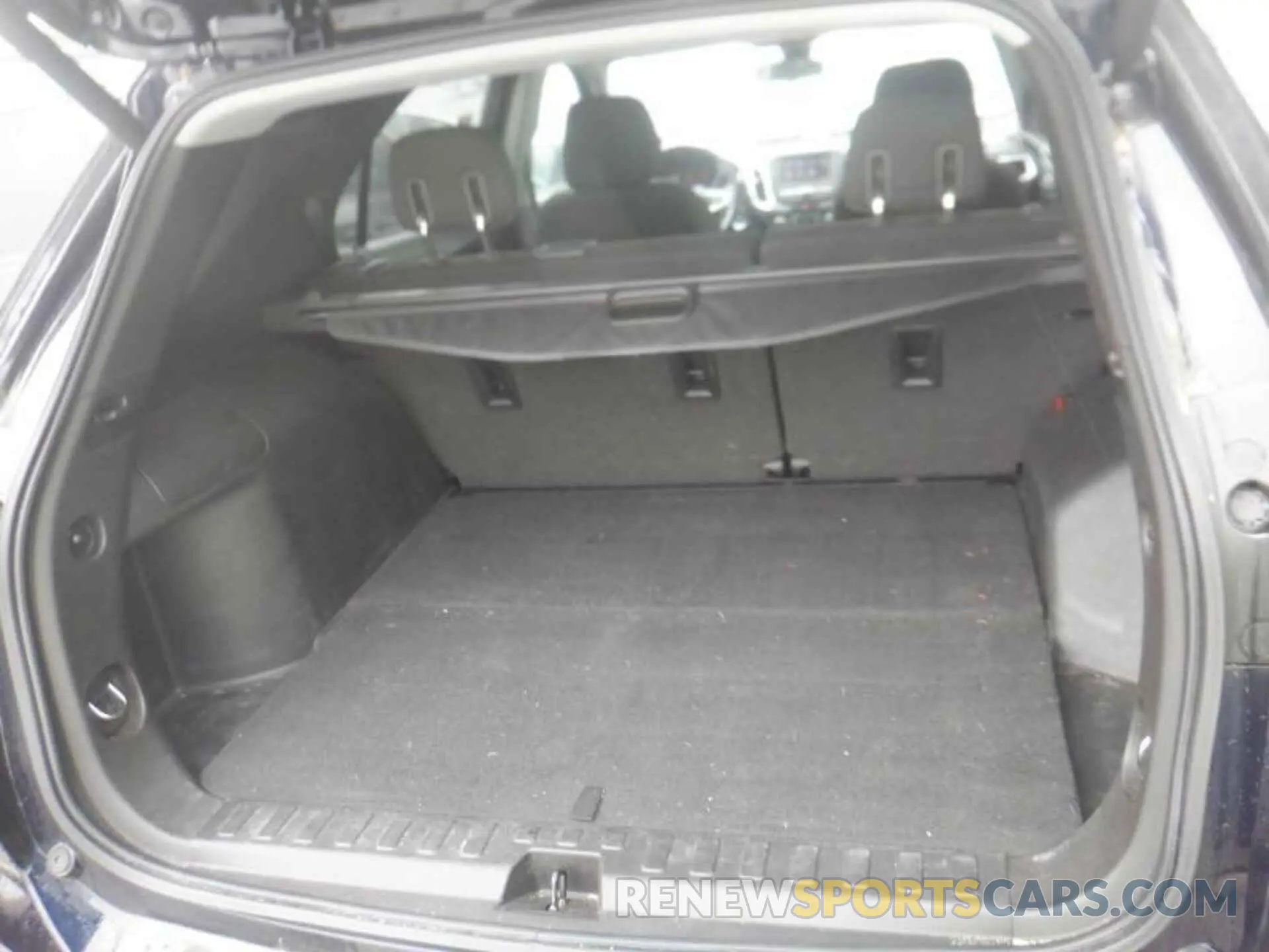 2 Photograph of a damaged car 2GNAXTEV4L6233372 CHEVROLET EQUINOX 2020