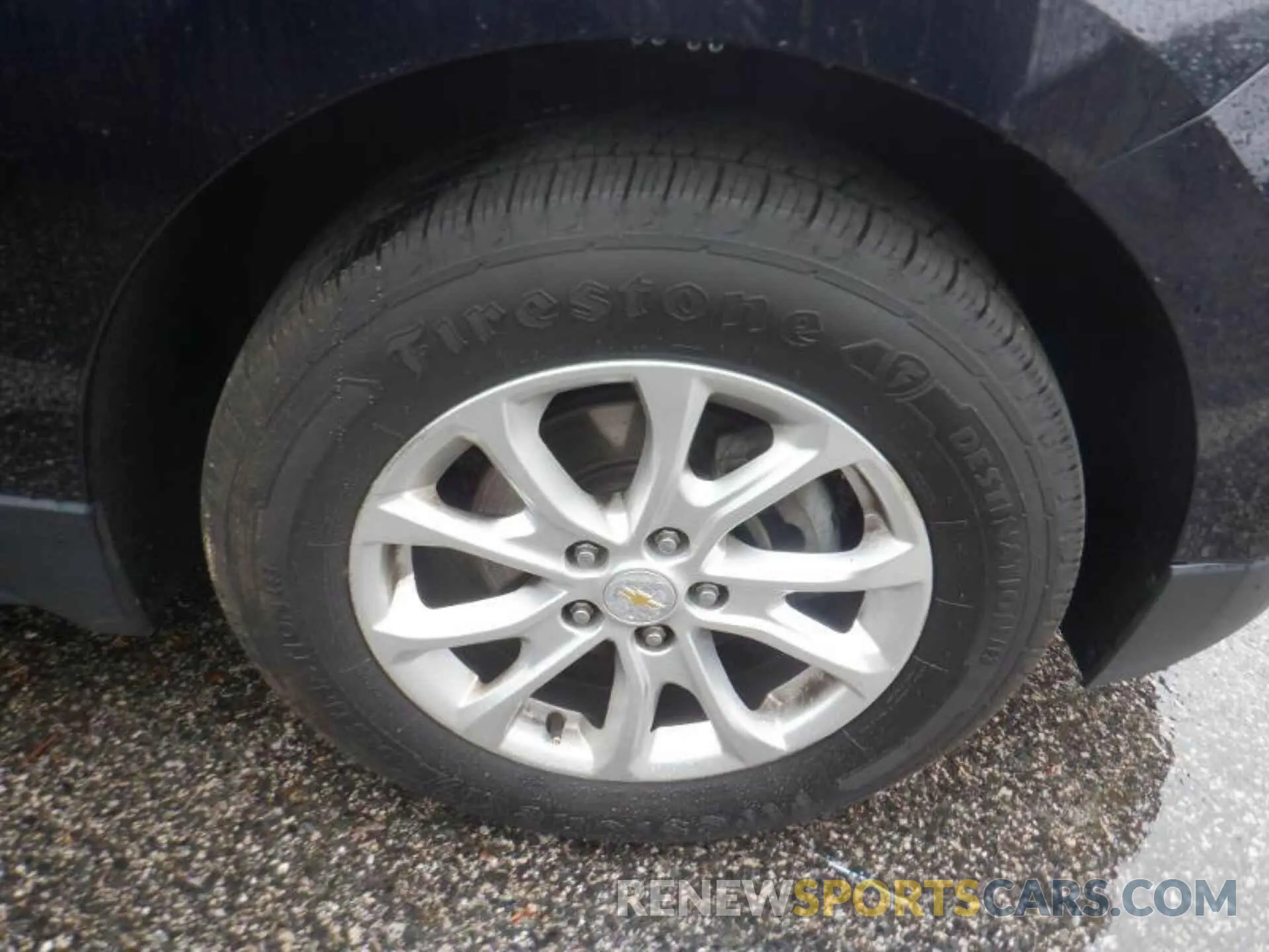 5 Photograph of a damaged car 2GNAXTEV4L6233372 CHEVROLET EQUINOX 2020