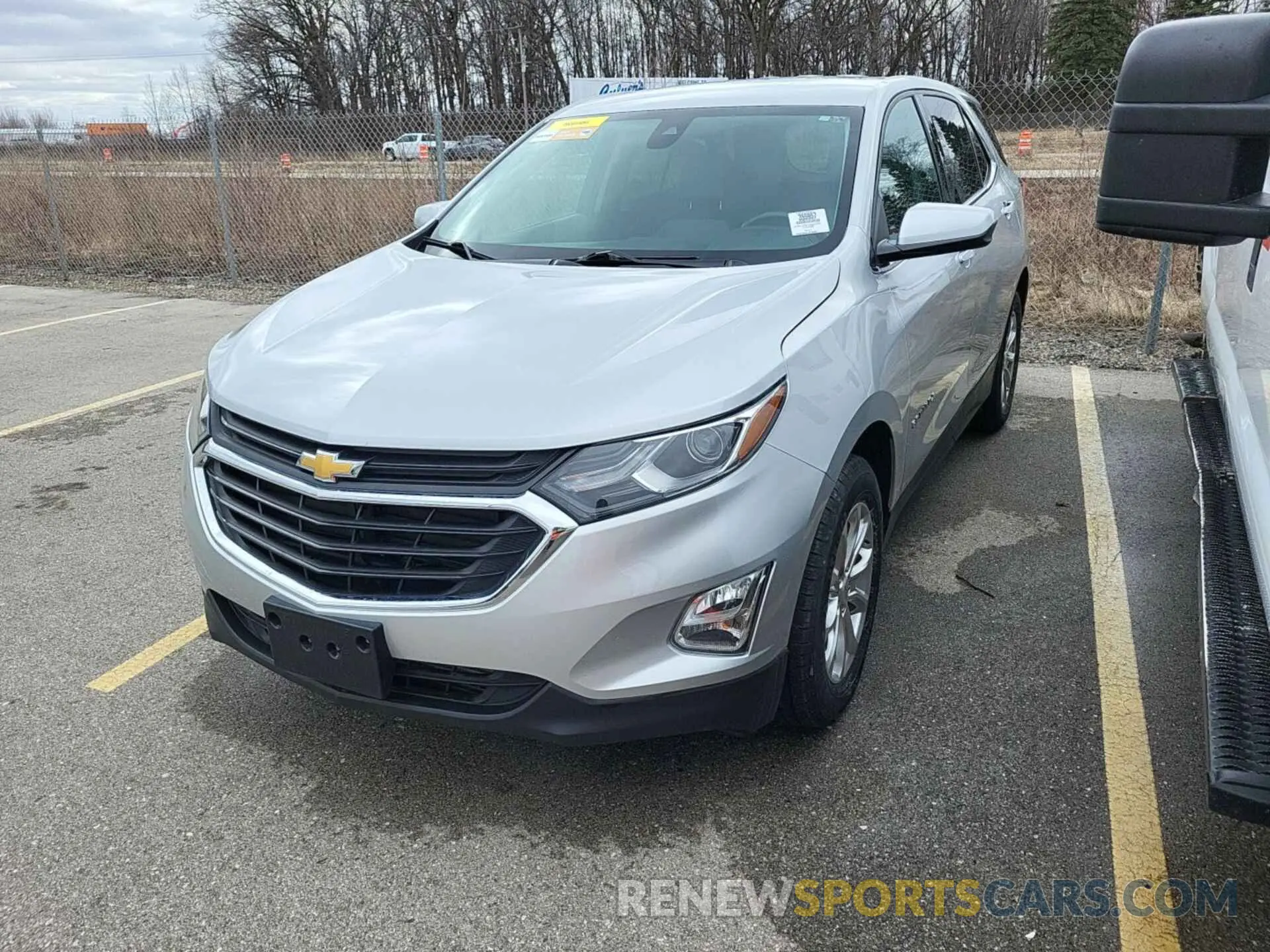 23 Photograph of a damaged car 2GNAXTEV4L6235445 CHEVROLET EQUINOX 2020