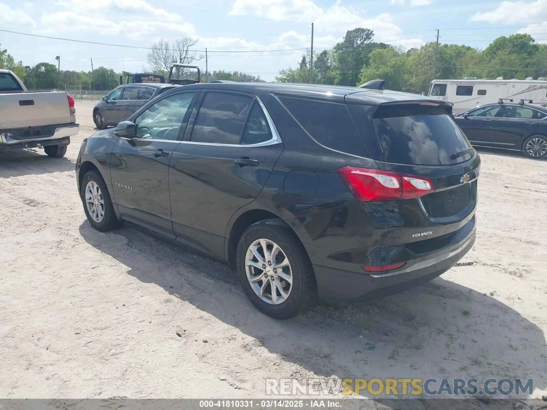 3 Photograph of a damaged car 2GNAXTEV5L6121857 CHEVROLET EQUINOX 2020