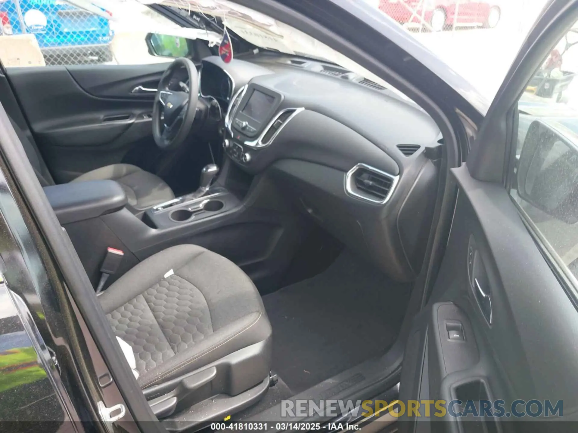 5 Photograph of a damaged car 2GNAXTEV5L6121857 CHEVROLET EQUINOX 2020