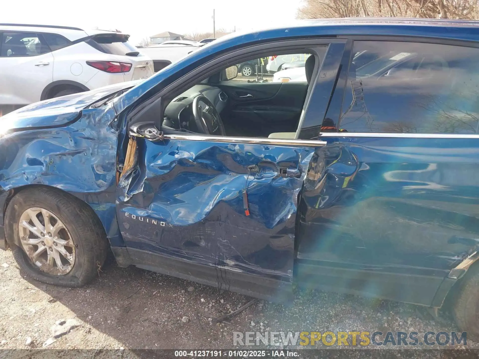 13 Photograph of a damaged car 2GNAXTEV5L6155488 CHEVROLET EQUINOX 2020