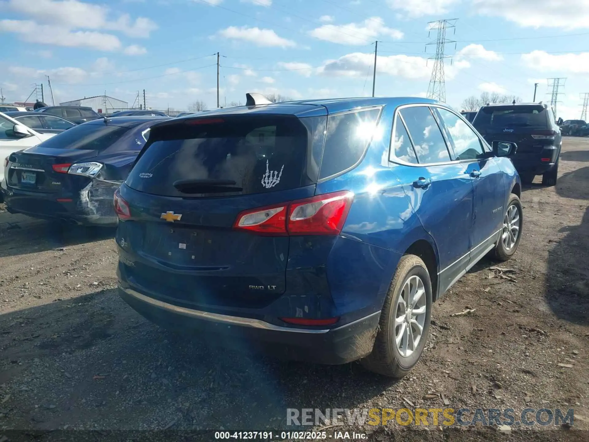 4 Photograph of a damaged car 2GNAXTEV5L6155488 CHEVROLET EQUINOX 2020