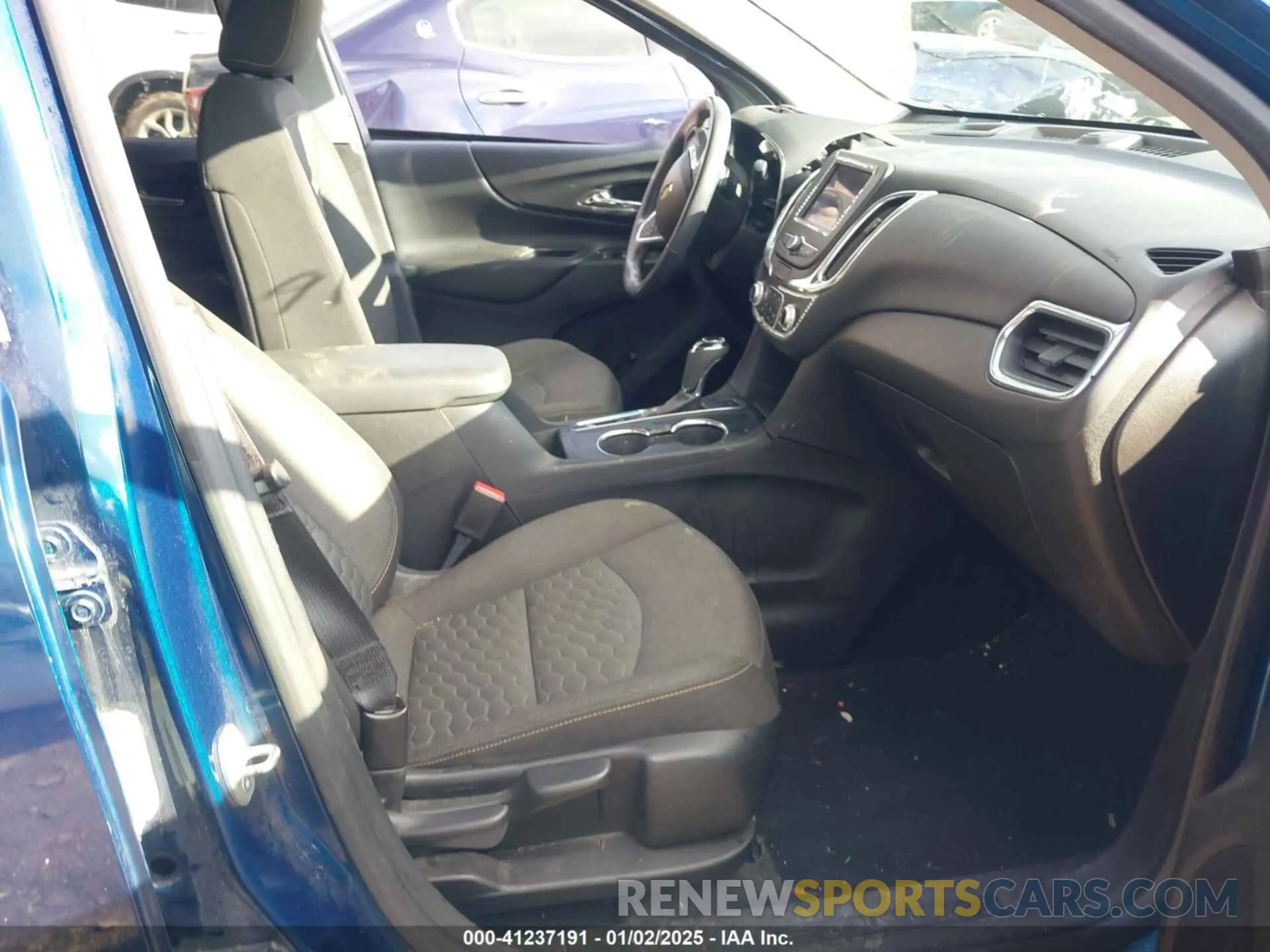 5 Photograph of a damaged car 2GNAXTEV5L6155488 CHEVROLET EQUINOX 2020