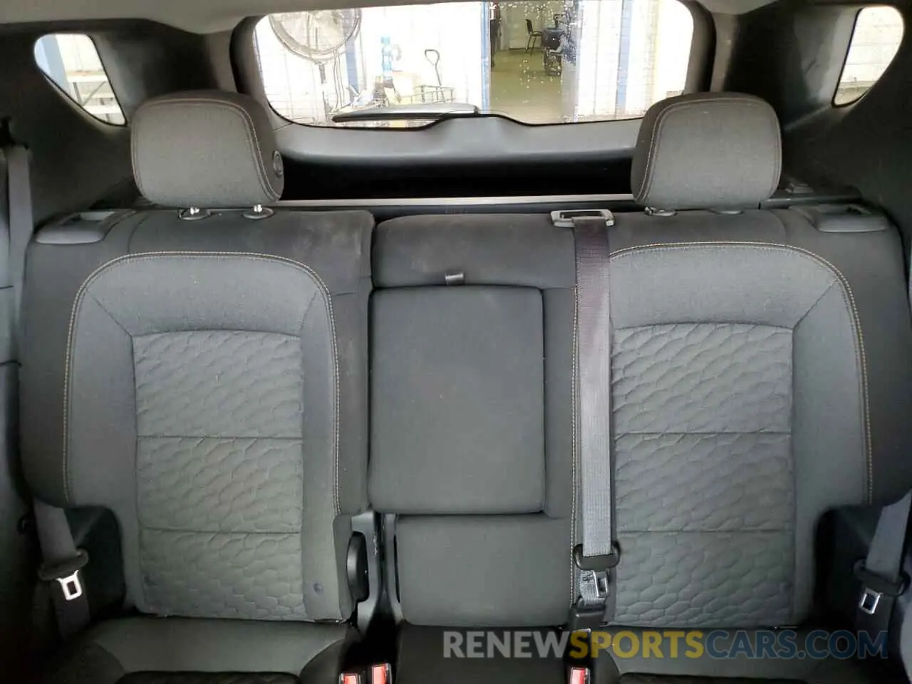 10 Photograph of a damaged car 2GNAXTEV5L6253176 CHEVROLET EQUINOX 2020