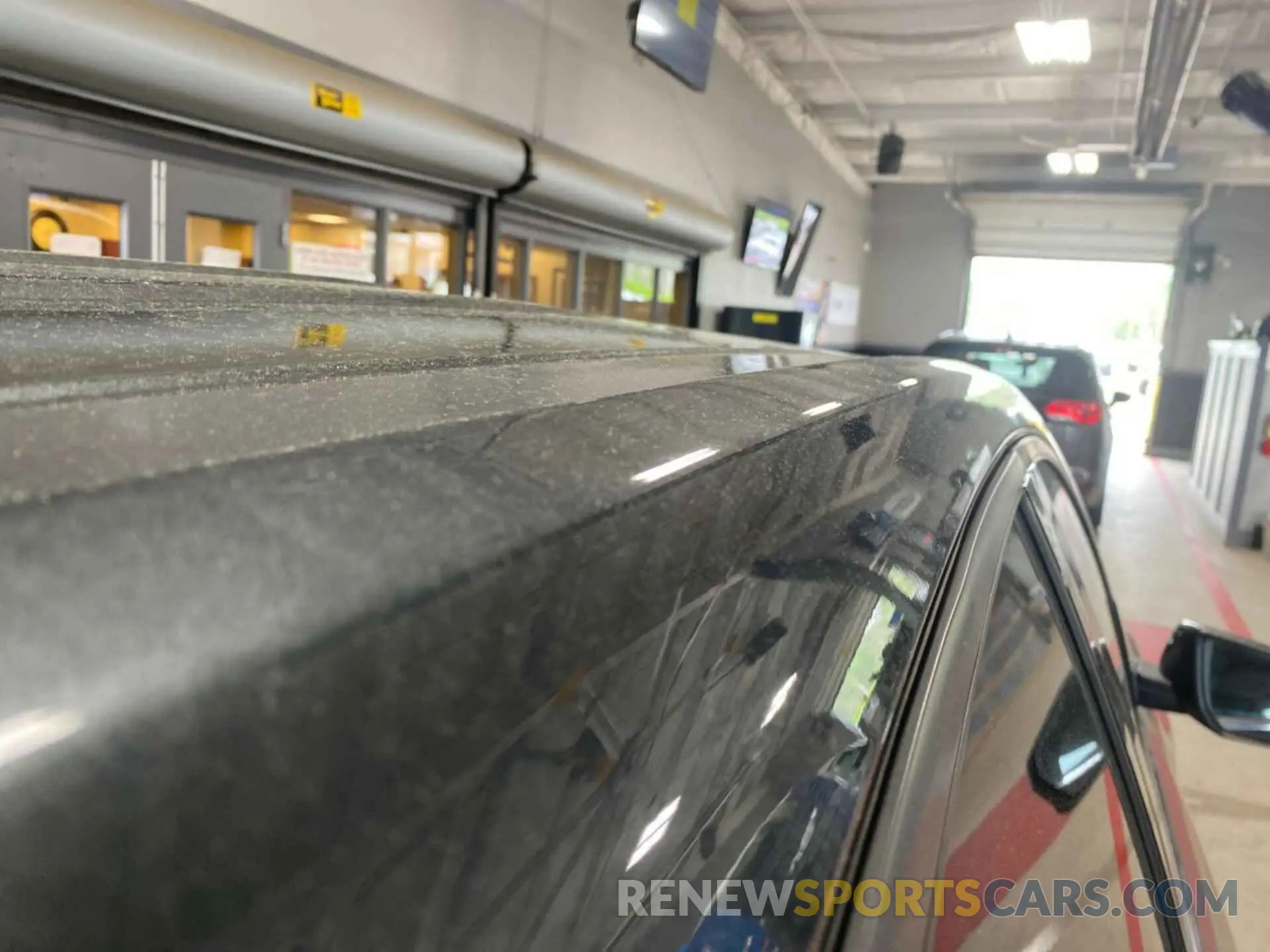 4 Photograph of a damaged car 2GNAXTEV6L6158206 CHEVROLET EQUINOX 2020