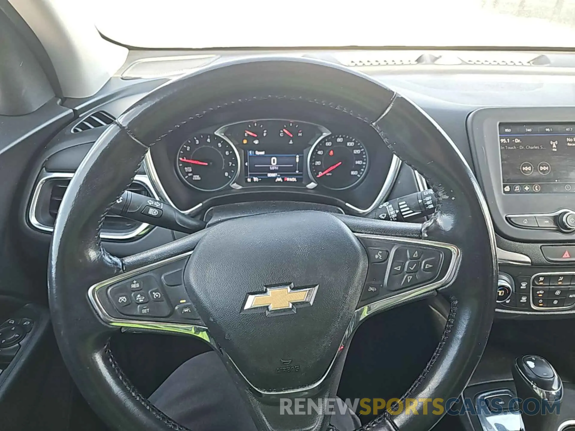 20 Photograph of a damaged car 2GNAXTEV6L6231428 CHEVROLET EQUINOX 2020