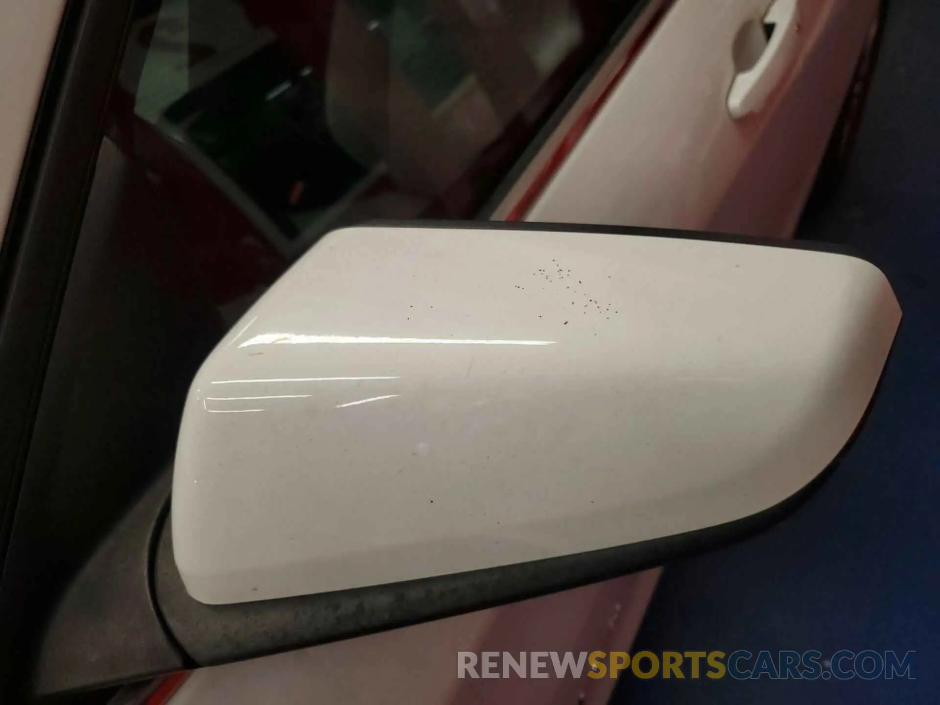 33 Photograph of a damaged car 2GNAXTEV6L6235088 CHEVROLET EQUINOX 2020
