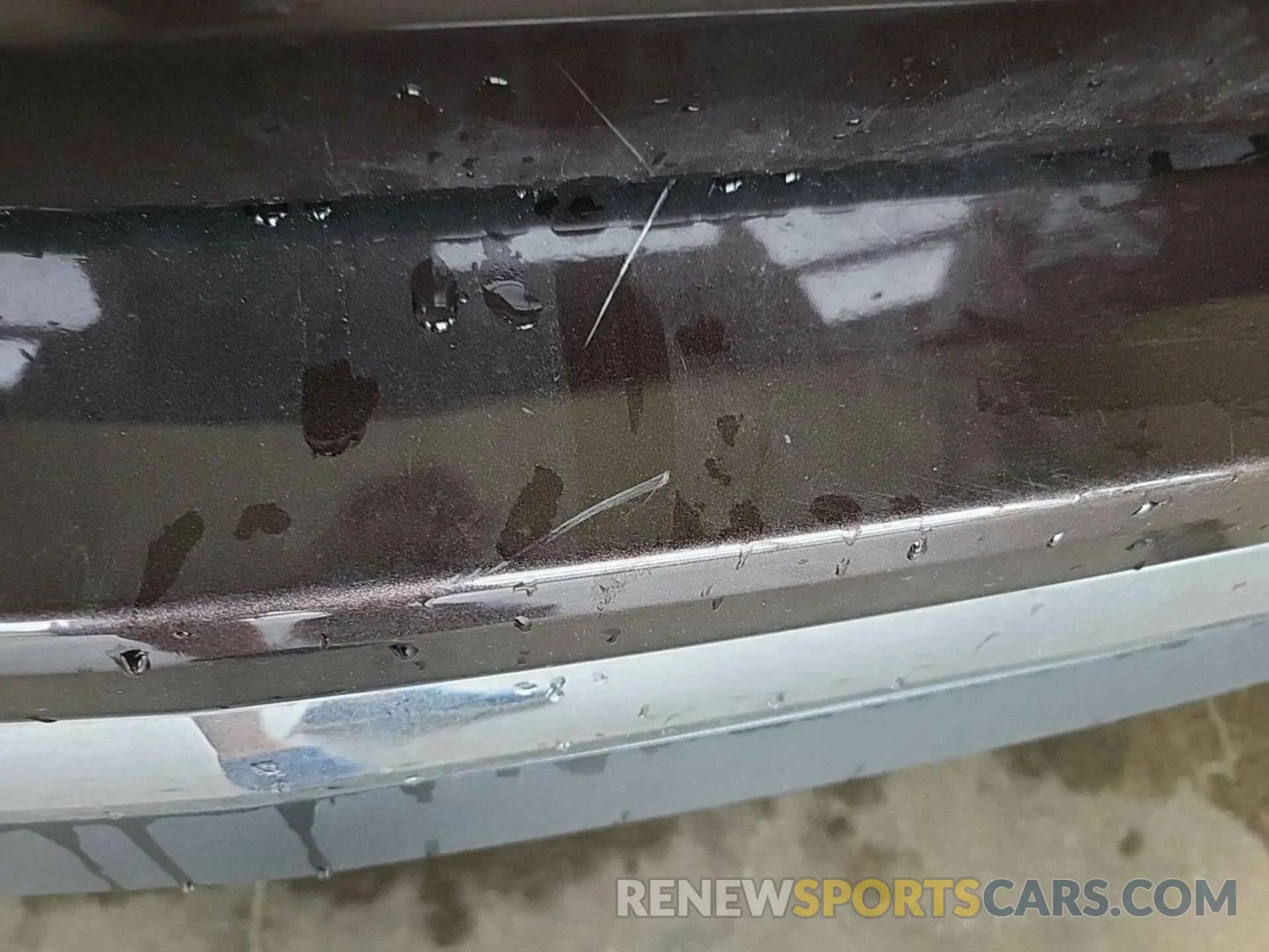 25 Photograph of a damaged car 2GNAXTEV6L6260962 CHEVROLET EQUINOX 2020
