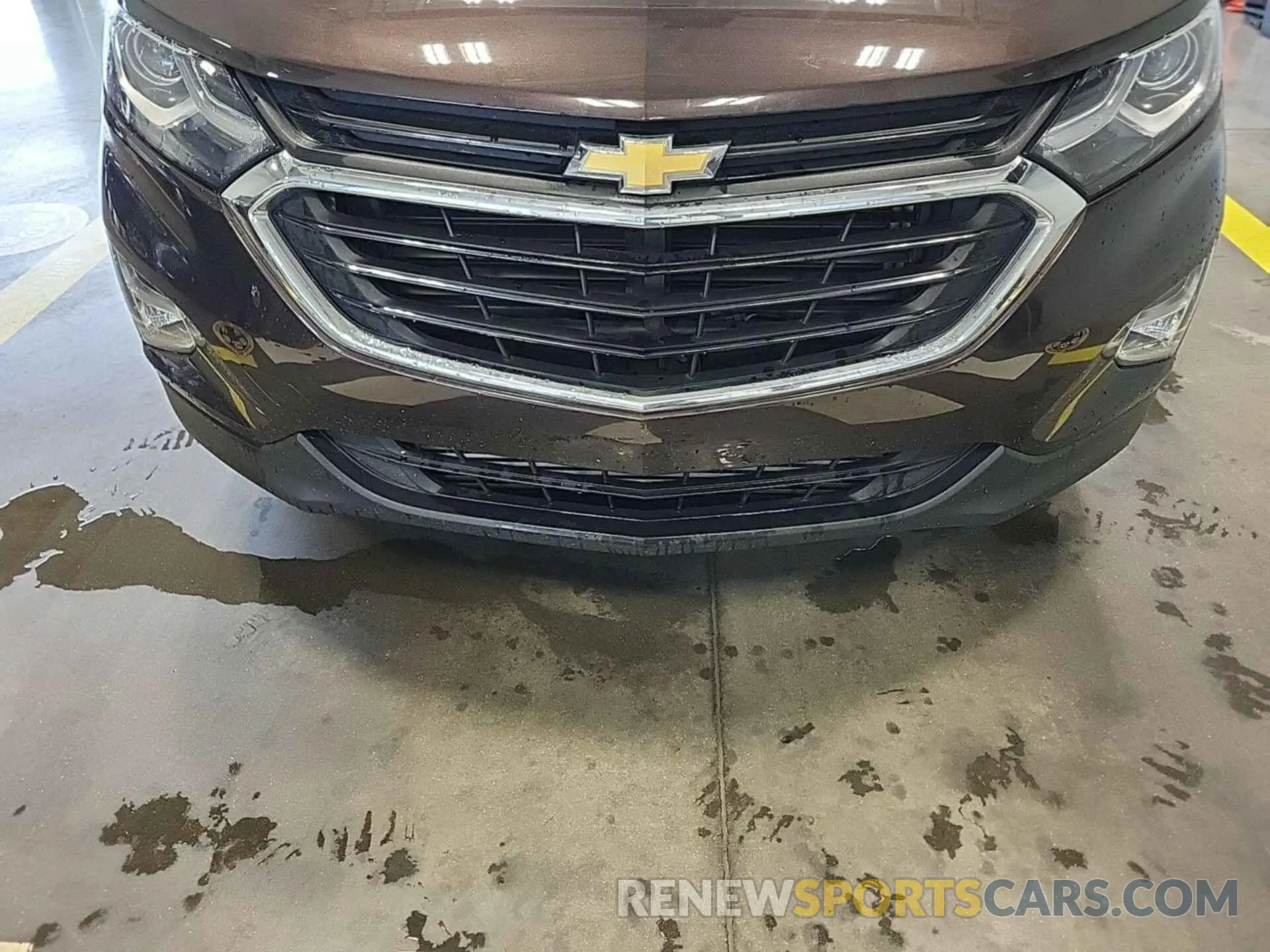 9 Photograph of a damaged car 2GNAXTEV6L6260962 CHEVROLET EQUINOX 2020
