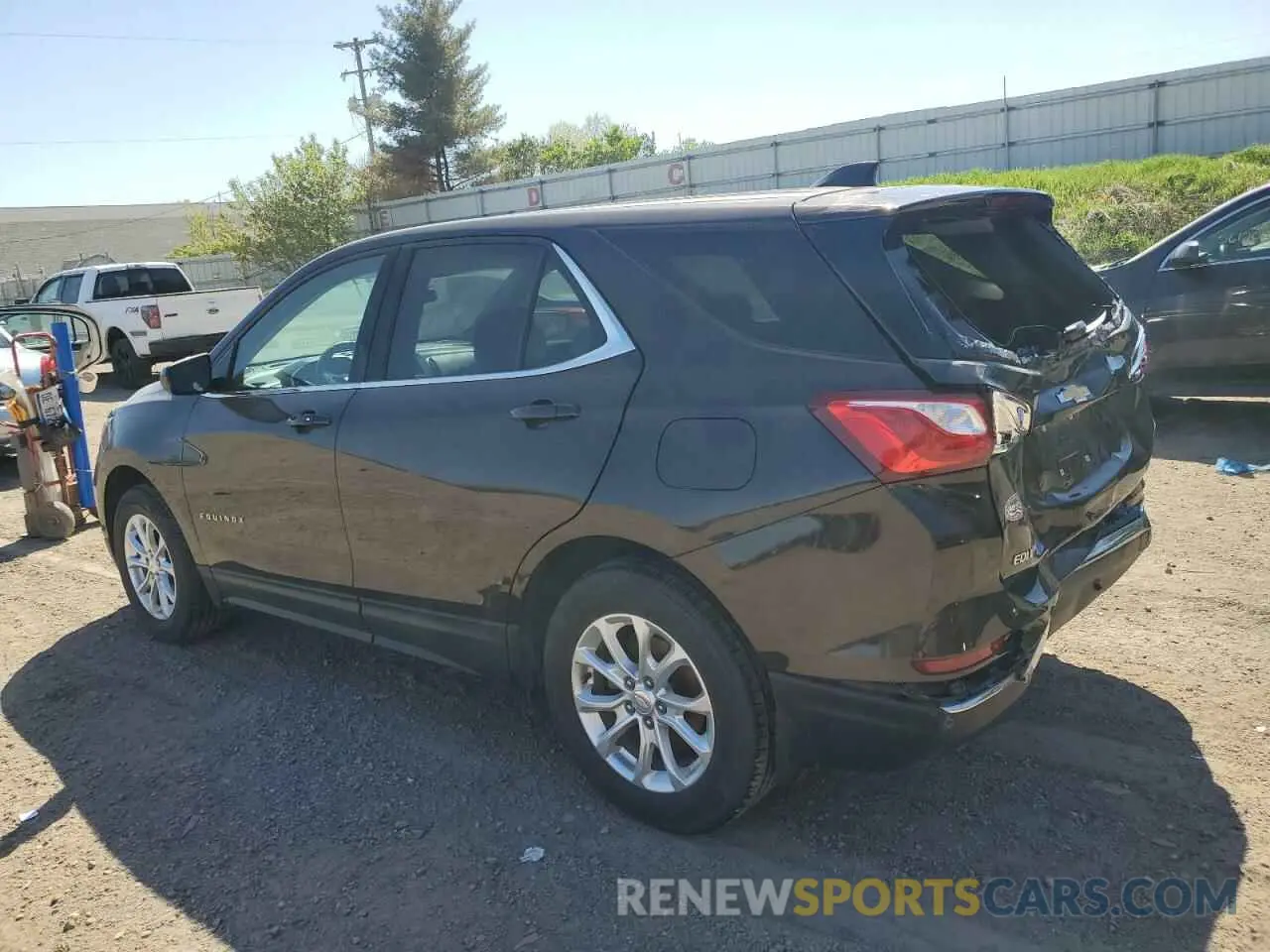 2 Photograph of a damaged car 2GNAXTEV7L6127840 CHEVROLET EQUINOX 2020