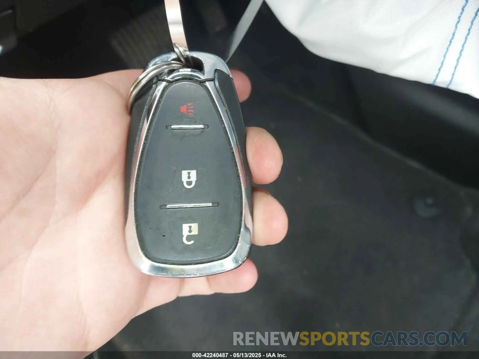 11 Photograph of a damaged car 2GNAXTEV7L6179999 CHEVROLET EQUINOX 2020
