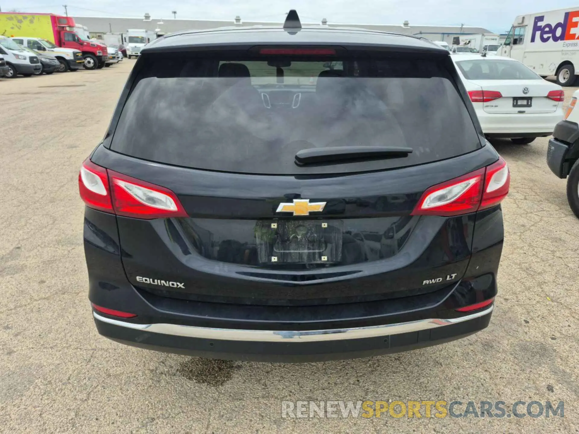 13 Photograph of a damaged car 2GNAXTEV7L6182157 CHEVROLET EQUINOX 2020
