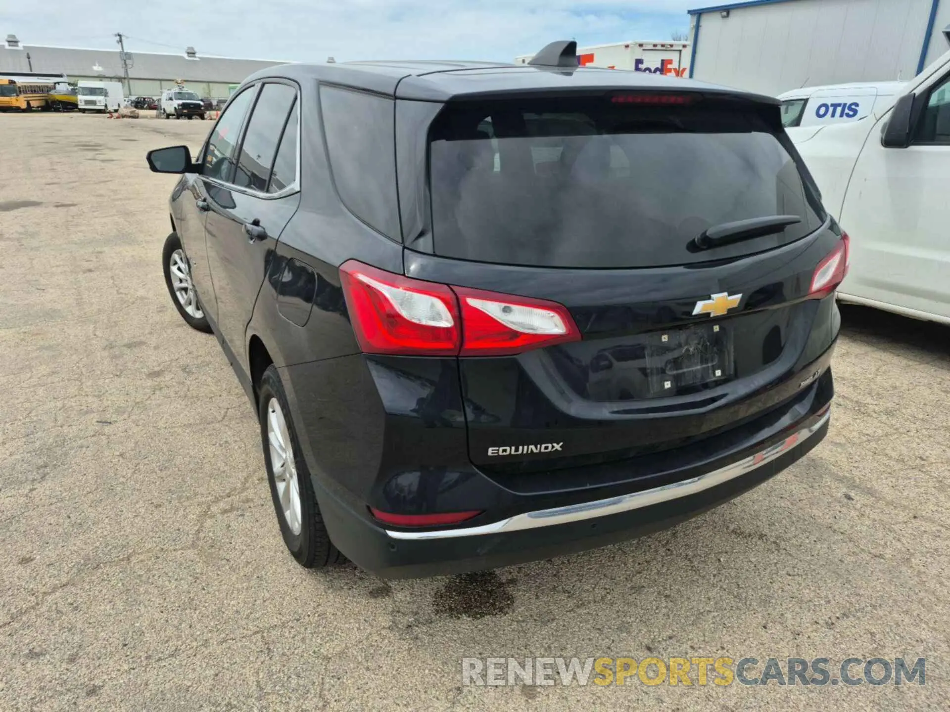 9 Photograph of a damaged car 2GNAXTEV7L6182157 CHEVROLET EQUINOX 2020