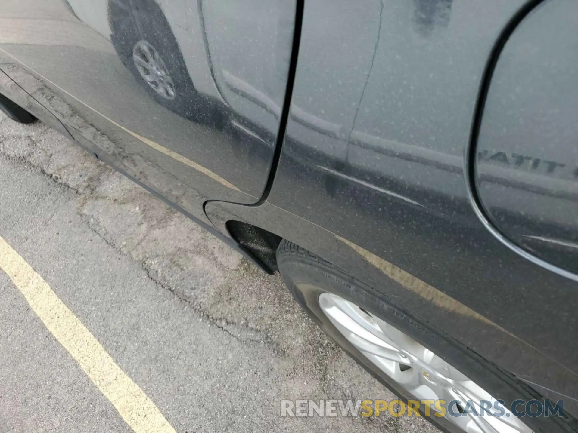 25 Photograph of a damaged car 2GNAXTEV7L6231633 CHEVROLET EQUINOX 2020