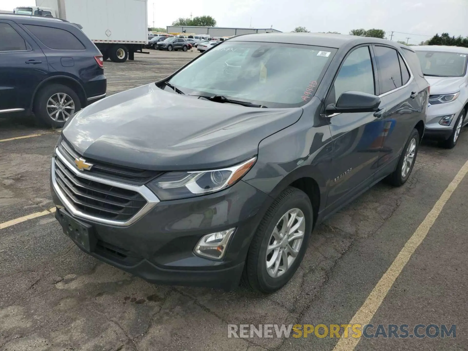 29 Photograph of a damaged car 2GNAXTEV7L6231633 CHEVROLET EQUINOX 2020
