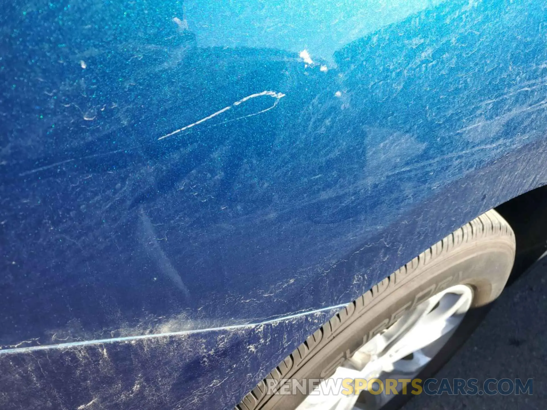 12 Photograph of a damaged car 2GNAXTEV7L6232474 CHEVROLET EQUINOX 2020