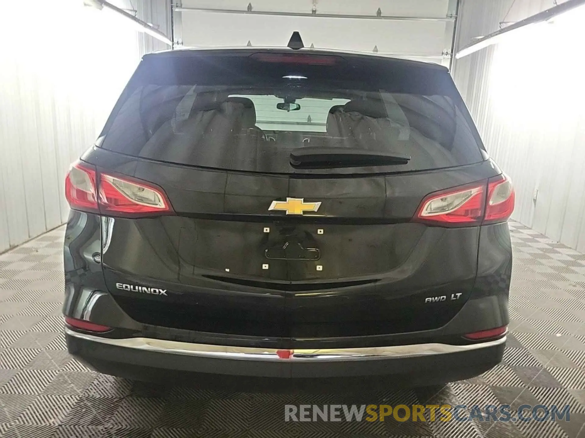 2 Photograph of a damaged car 2GNAXTEV7L6235732 CHEVROLET EQUINOX 2020