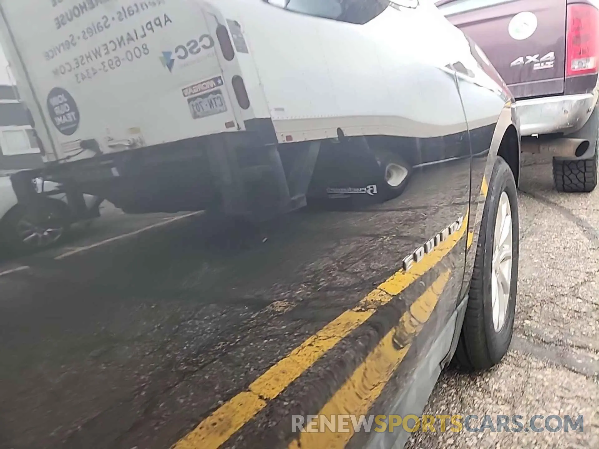 21 Photograph of a damaged car 2GNAXTEV7L6236069 CHEVROLET EQUINOX 2020