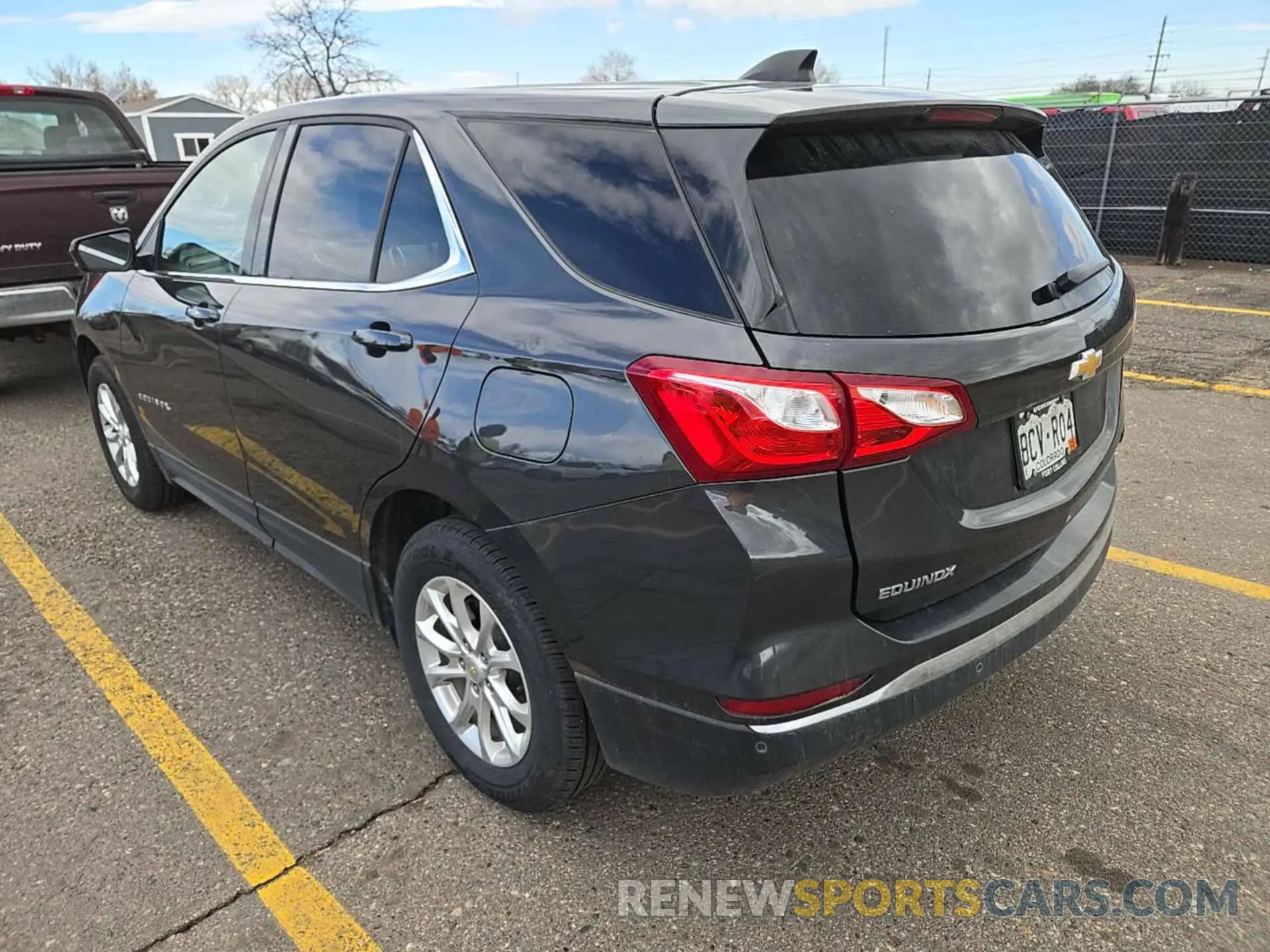 7 Photograph of a damaged car 2GNAXTEV7L6236069 CHEVROLET EQUINOX 2020